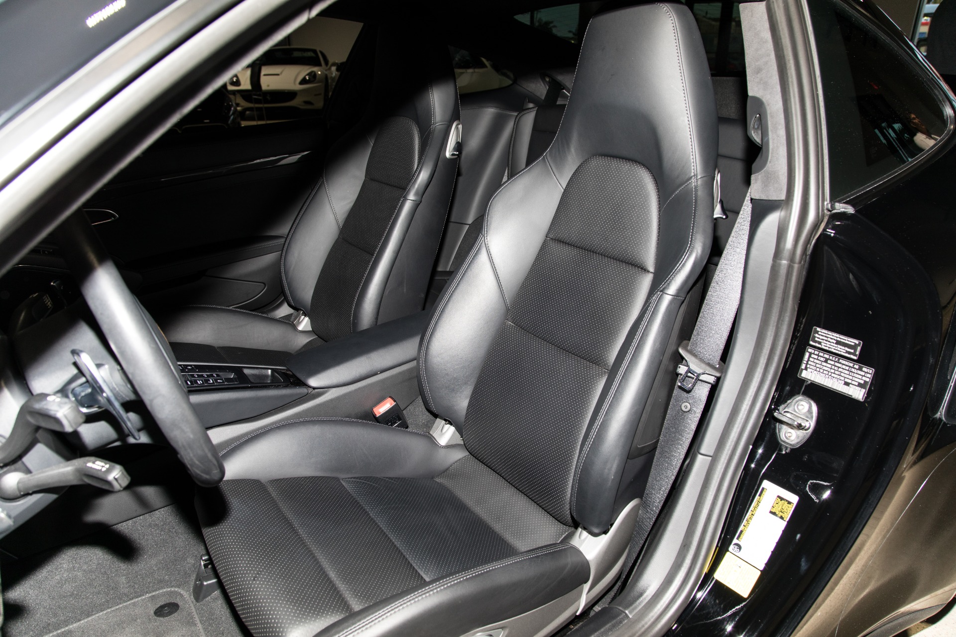 Used-2014-Porsche-911-Turbo-S