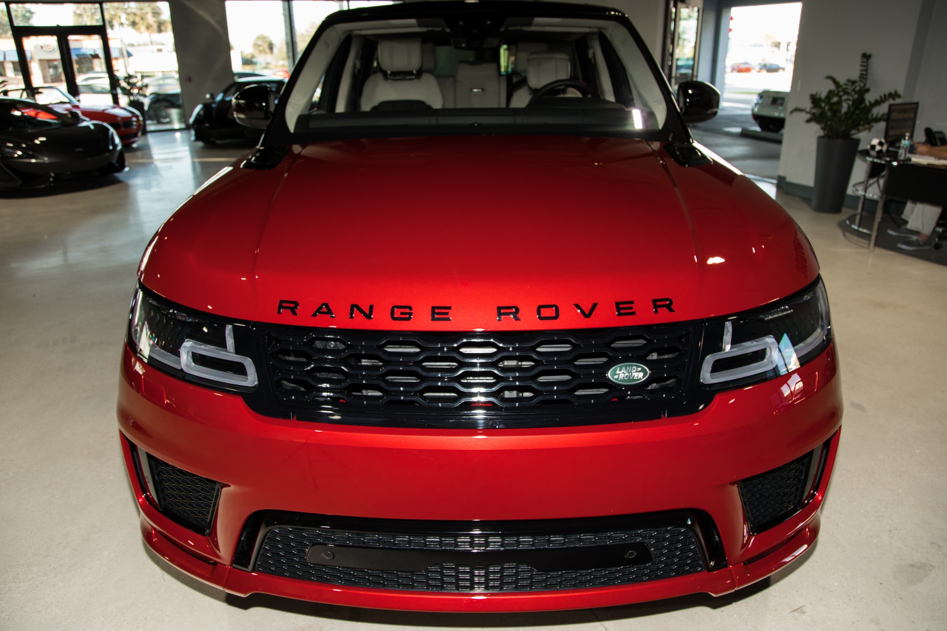 Used-2018-Land-Rover-Range-Rover-Sport-HSE-Dynamic