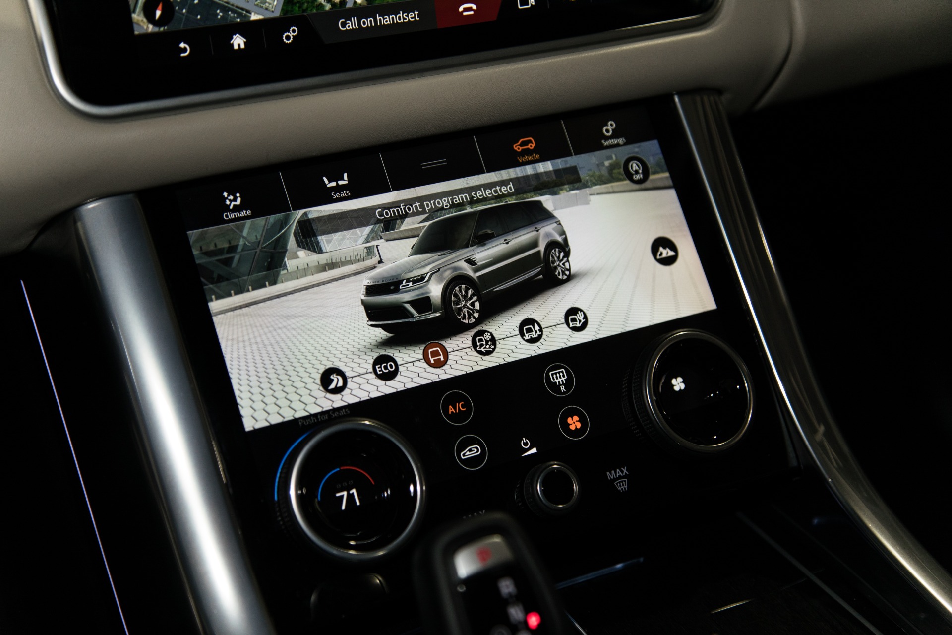 Used-2018-Land-Rover-Range-Rover-Sport-HSE-Dynamic