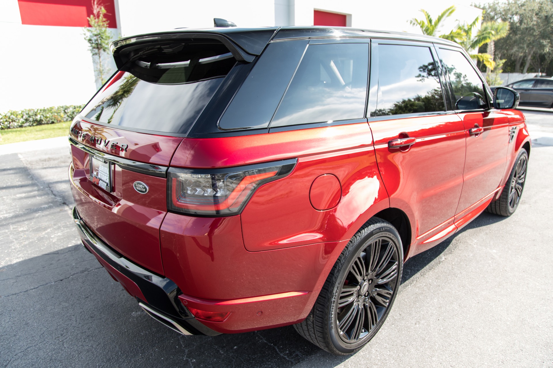 Used-2018-Land-Rover-Range-Rover-Sport-HSE-Dynamic
