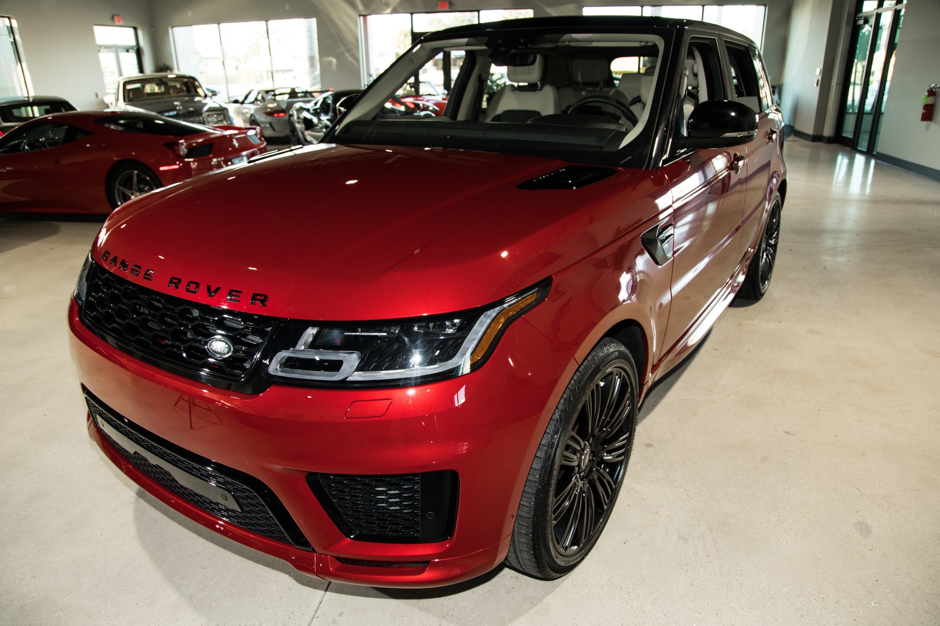 Used-2018-Land-Rover-Range-Rover-Sport-HSE-Dynamic