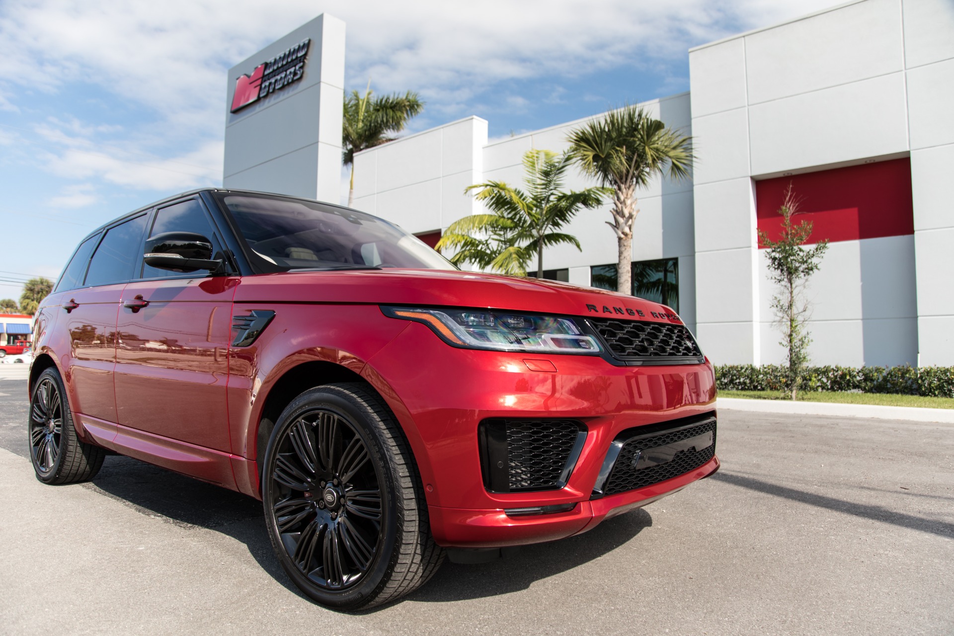 Used-2018-Land-Rover-Range-Rover-Sport-HSE-Dynamic