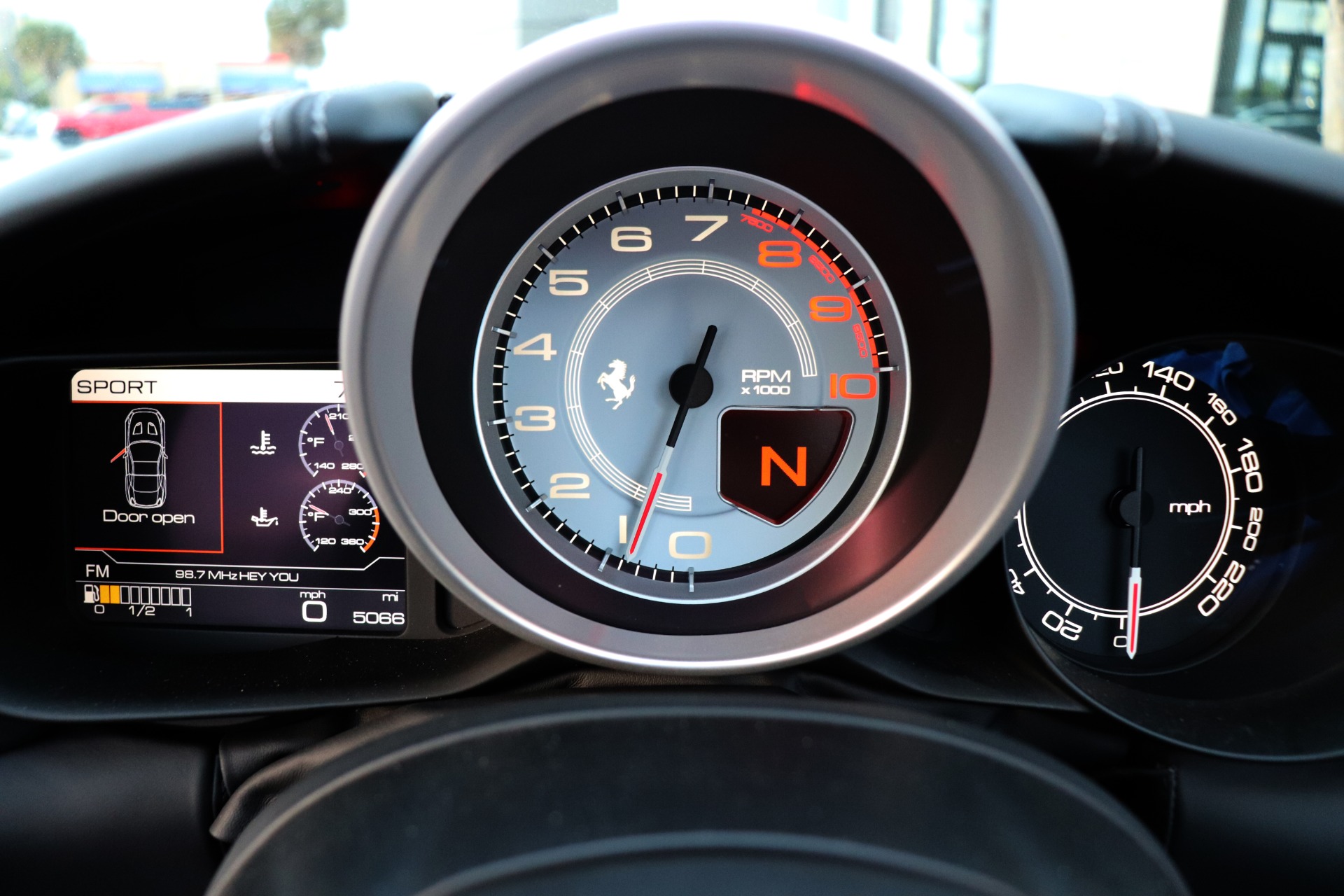 Used-2016-Ferrari-California-T