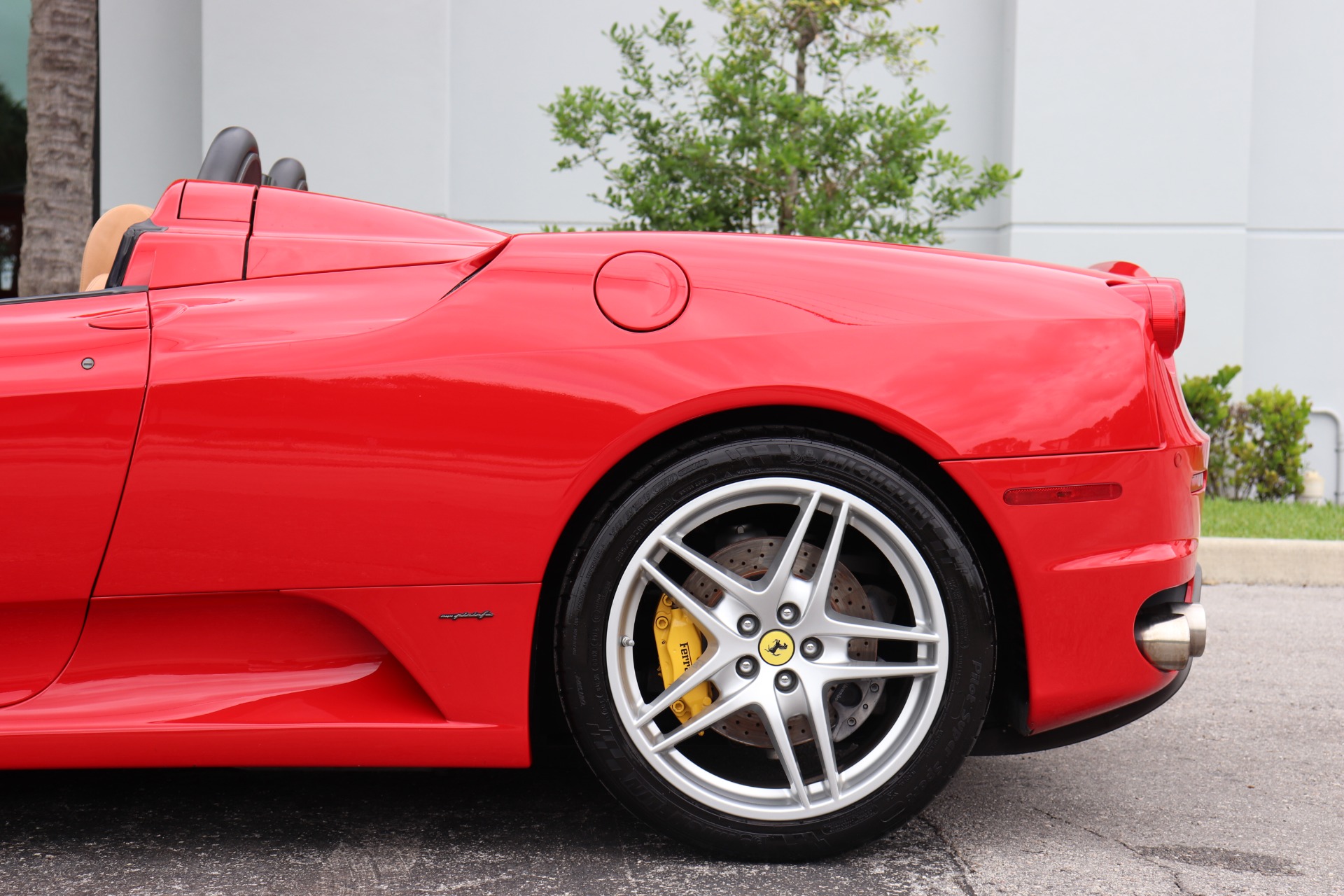 Used-2006-Ferrari-F430-F1-Spider