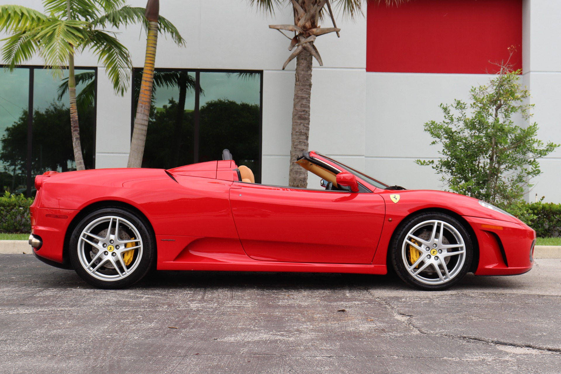 Used-2006-Ferrari-F430-F1-Spider