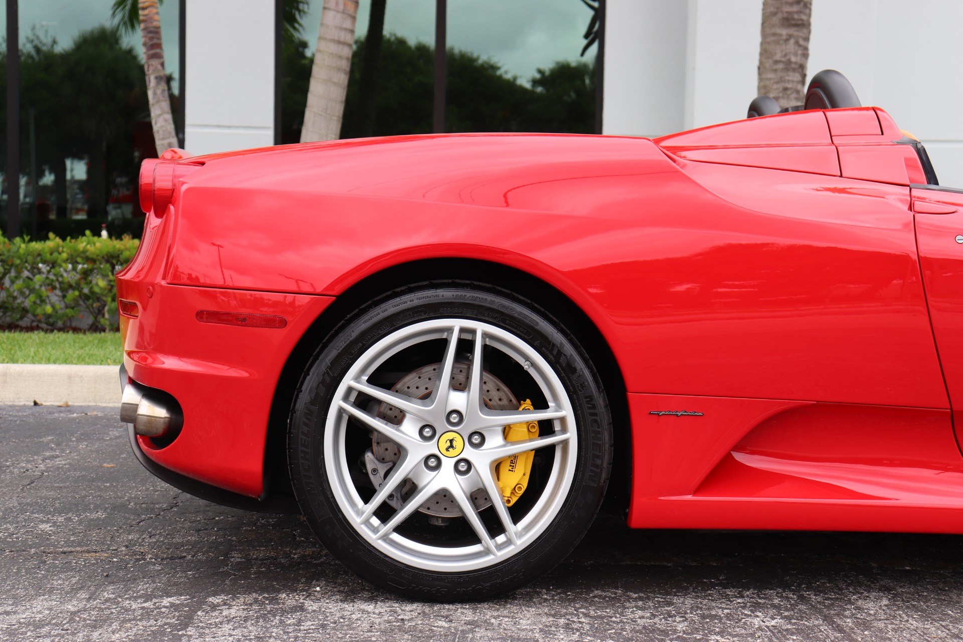 Used-2006-Ferrari-F430-F1-Spider