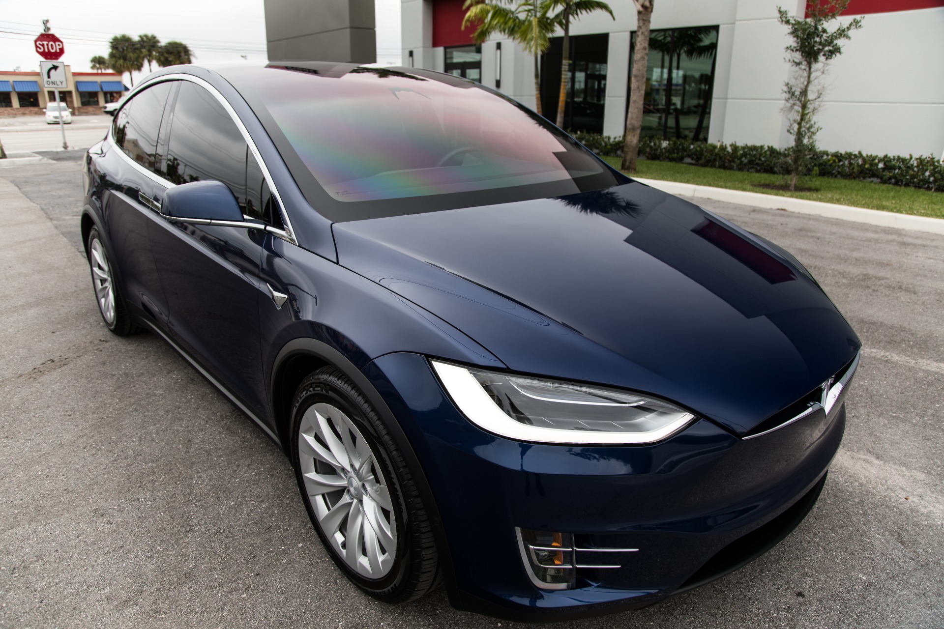 Used-2016-Tesla-Model-X-90D