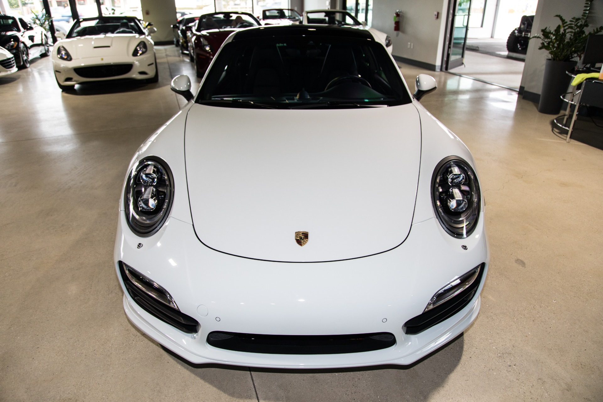 Used-2014-Porsche-911-Turbo