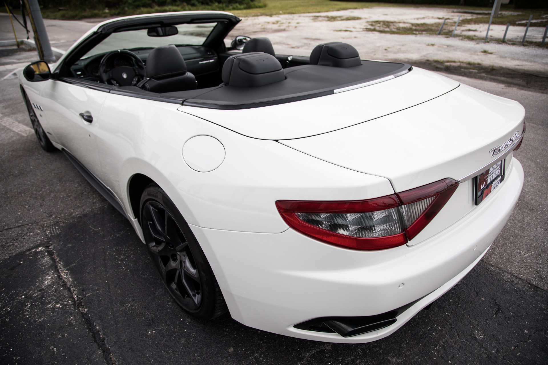 Used-2013-Maserati-GranTurismo-Sport