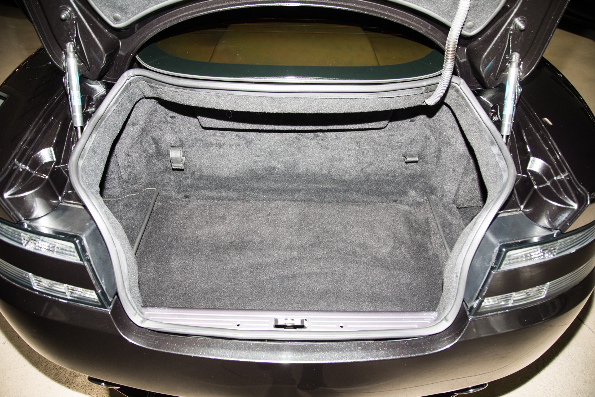 Used-2016-Aston-Martin-DB9-GT