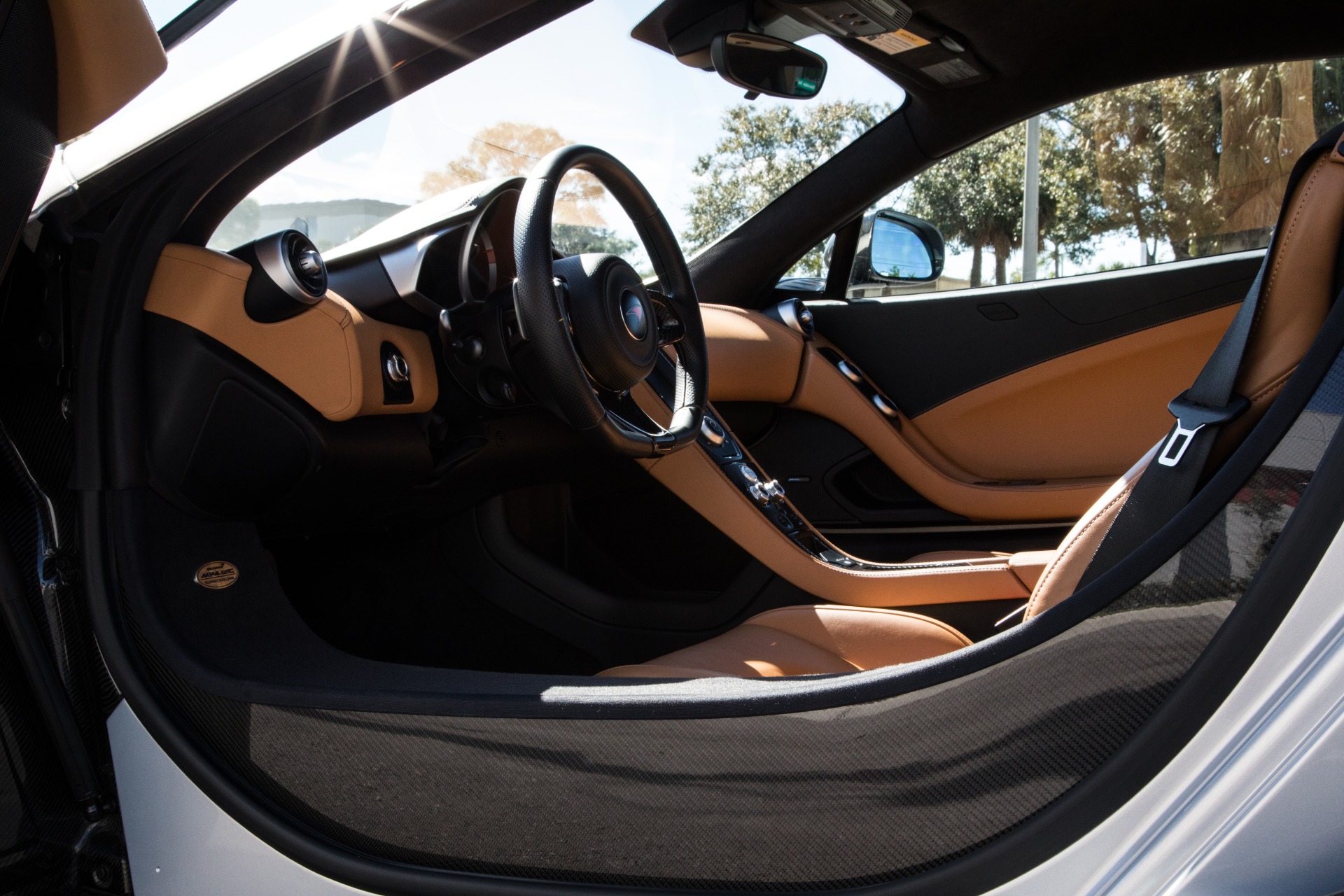 Used-2012-McLaren-MP4-12C