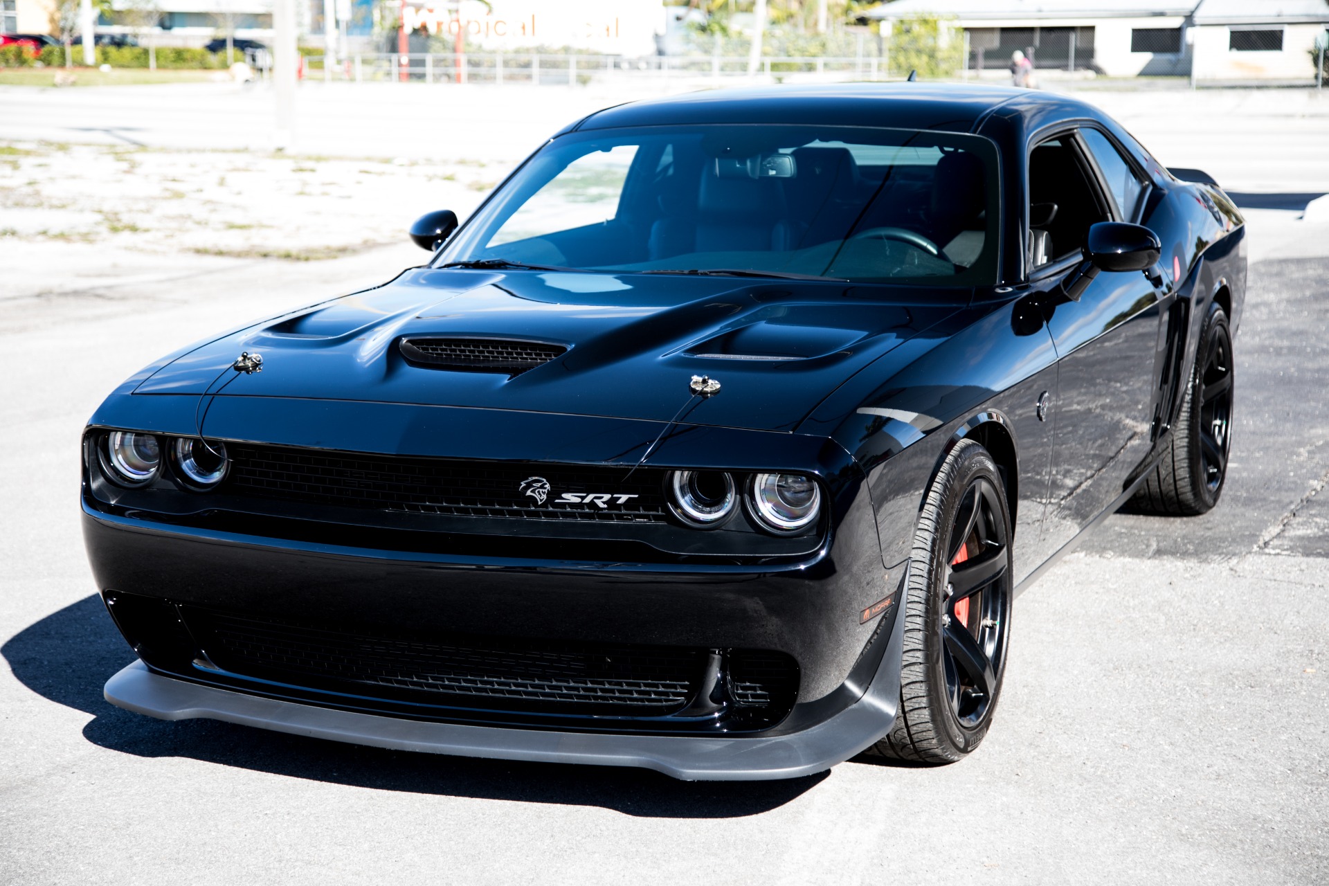 used-2017-dodge-challenger-srt-hellcat-for-sale-54-900-marino