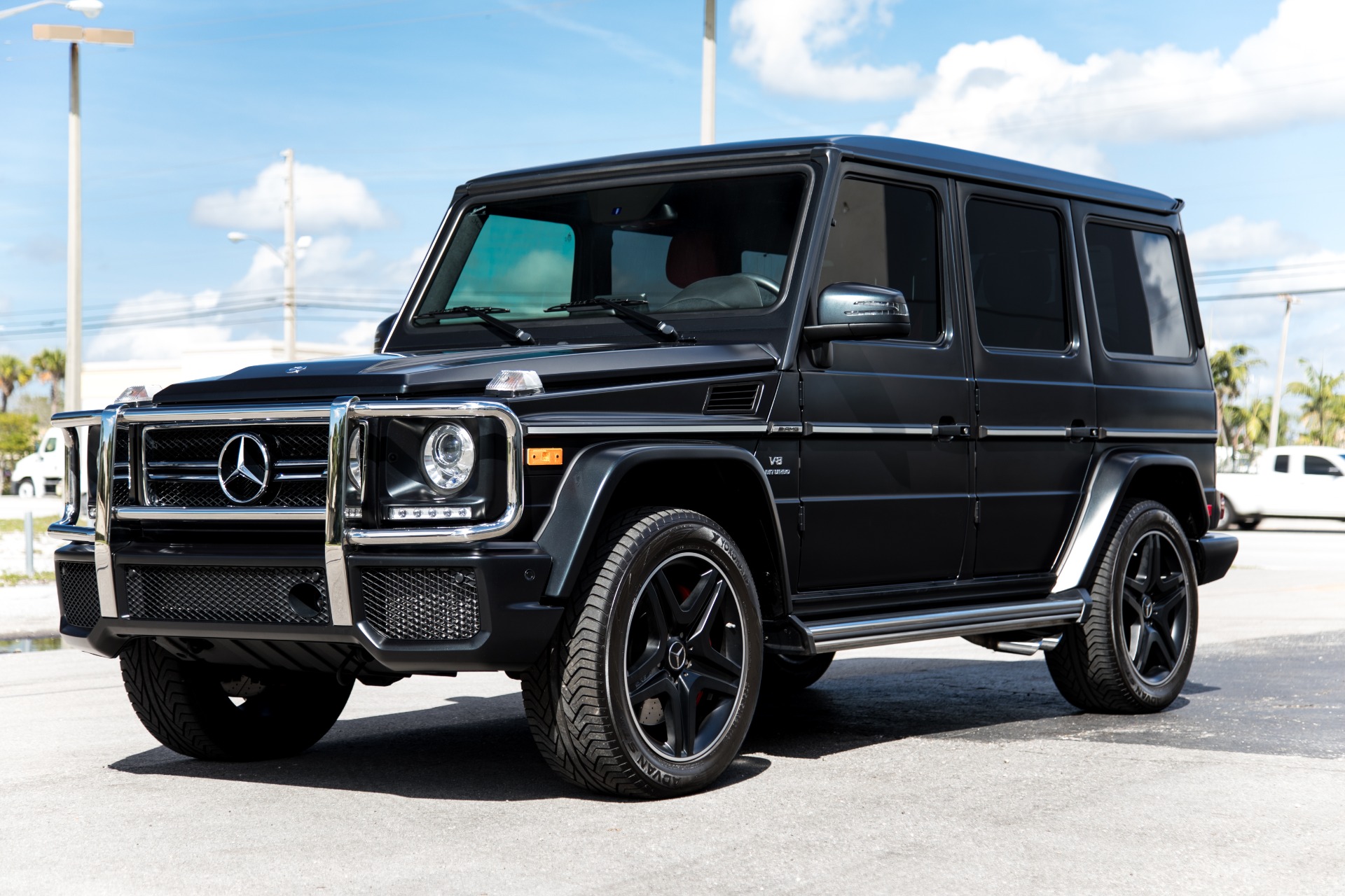 Used-2017-Mercedes-Benz-G-Class-AMG-G-63