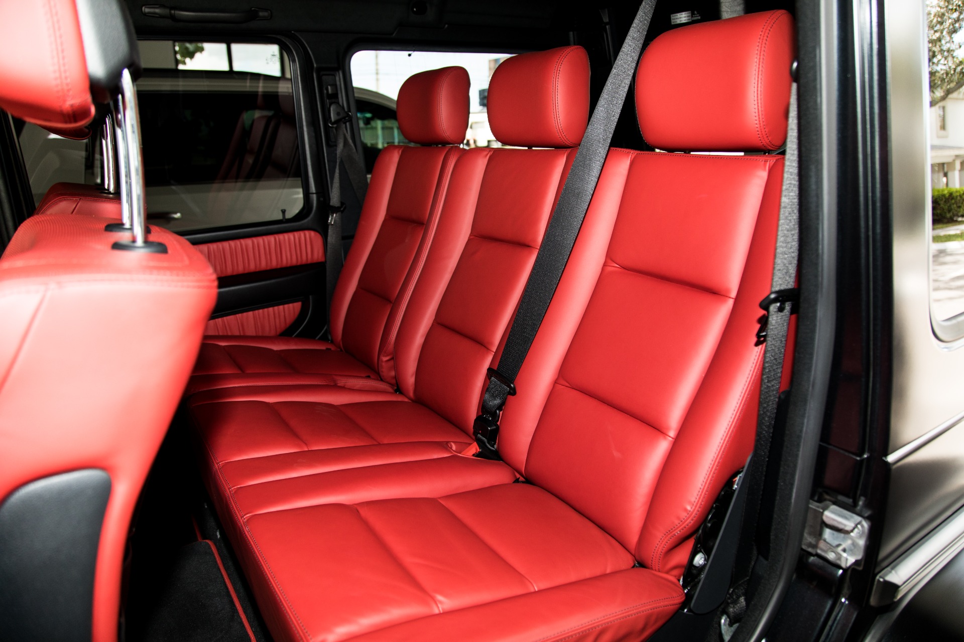 Used-2017-Mercedes-Benz-G-Class-AMG-G-63