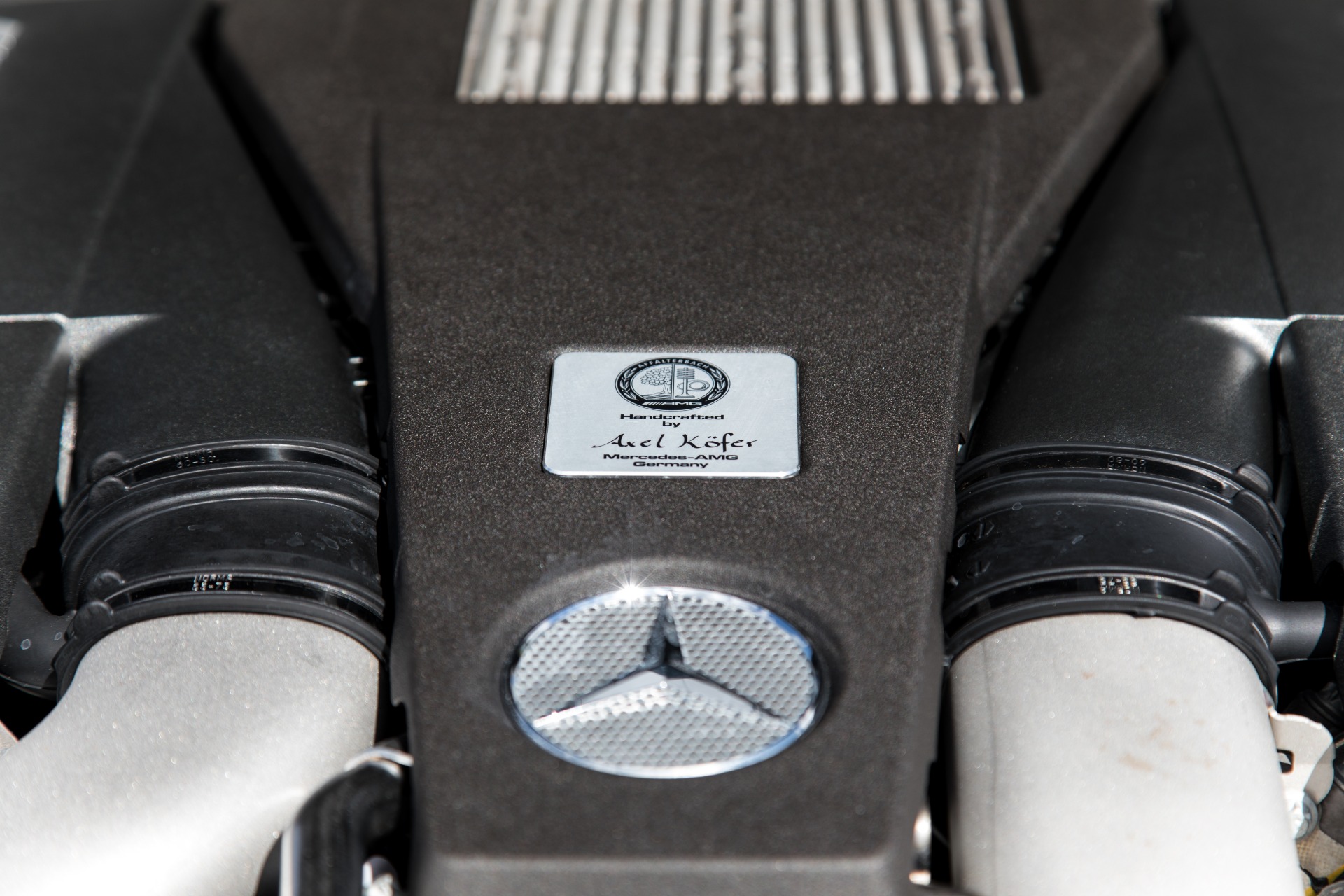 Used-2017-Mercedes-Benz-G-Class-AMG-G-63