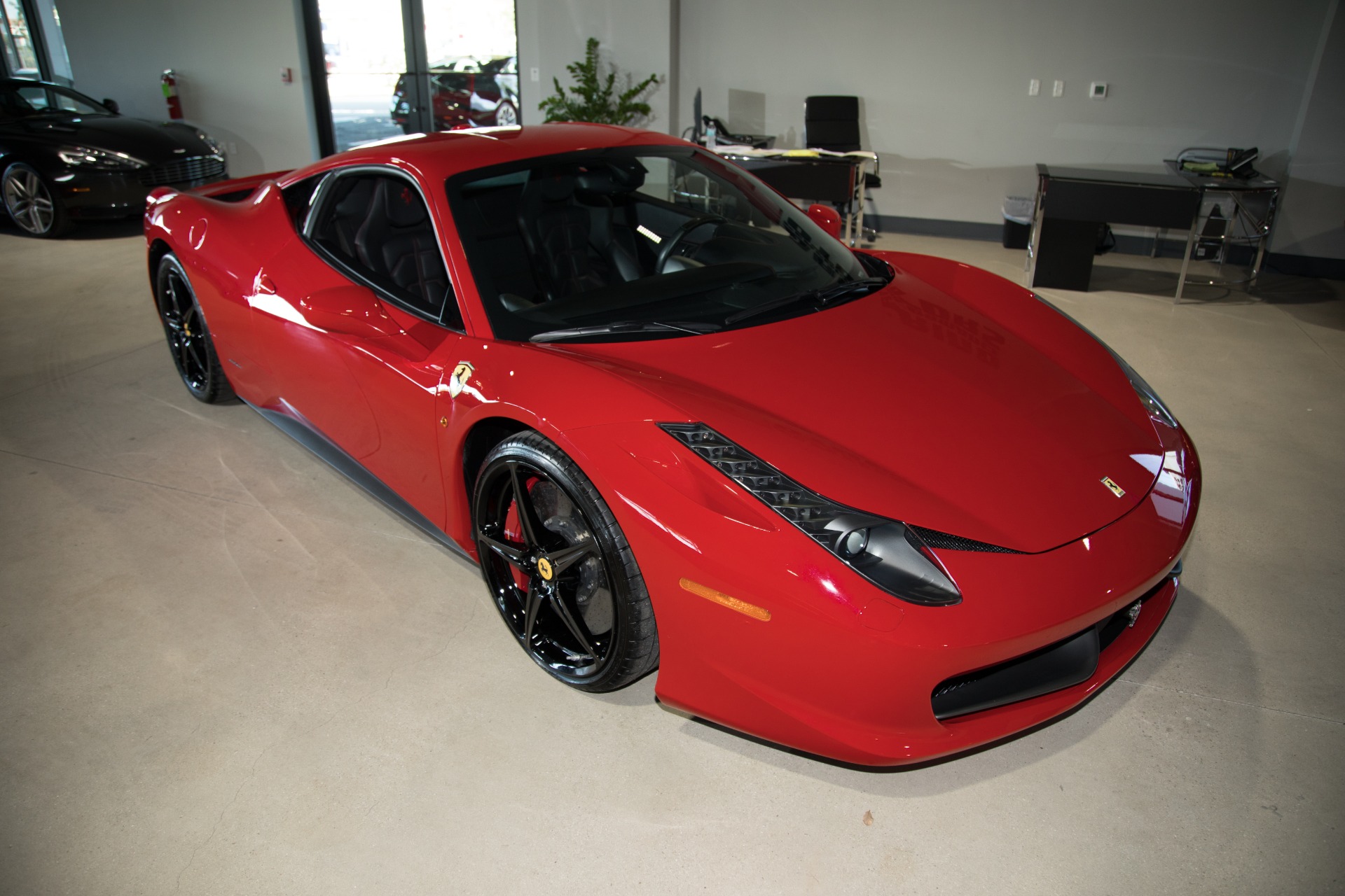 Used-2010-Ferrari-458-Italia