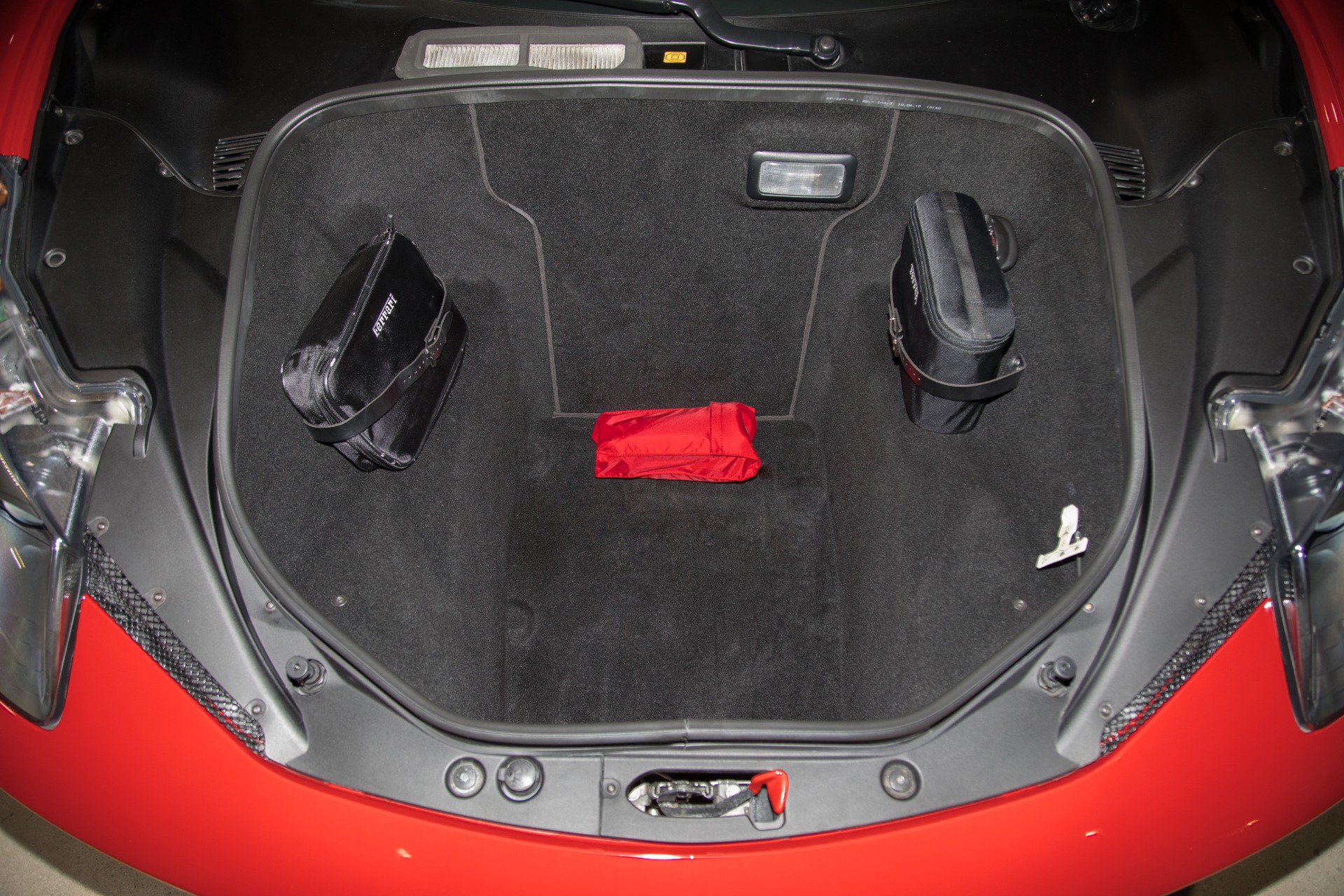 Used-2010-Ferrari-458-Italia