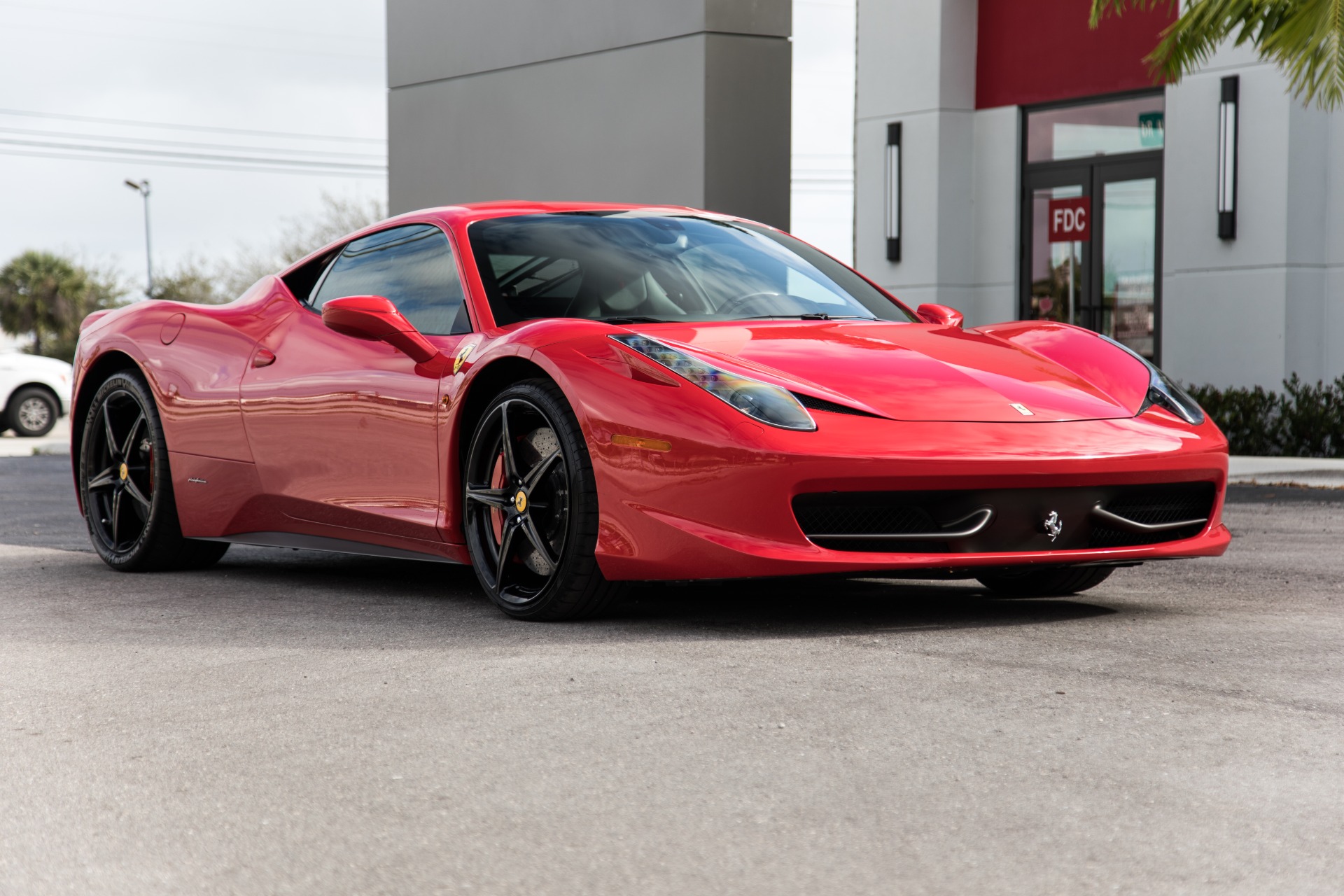 Used-2010-Ferrari-458-Italia