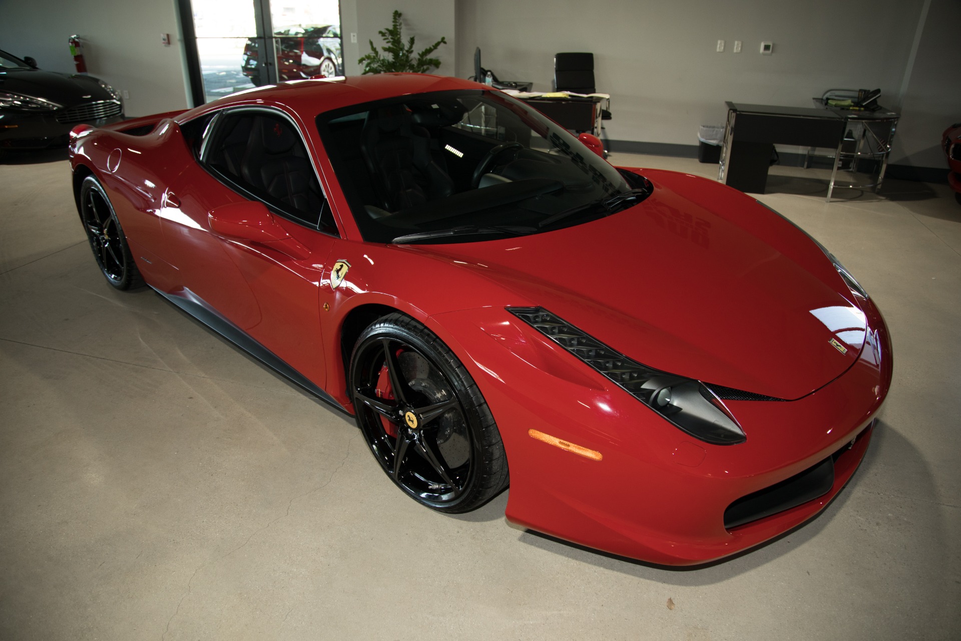 Used-2010-Ferrari-458-Italia
