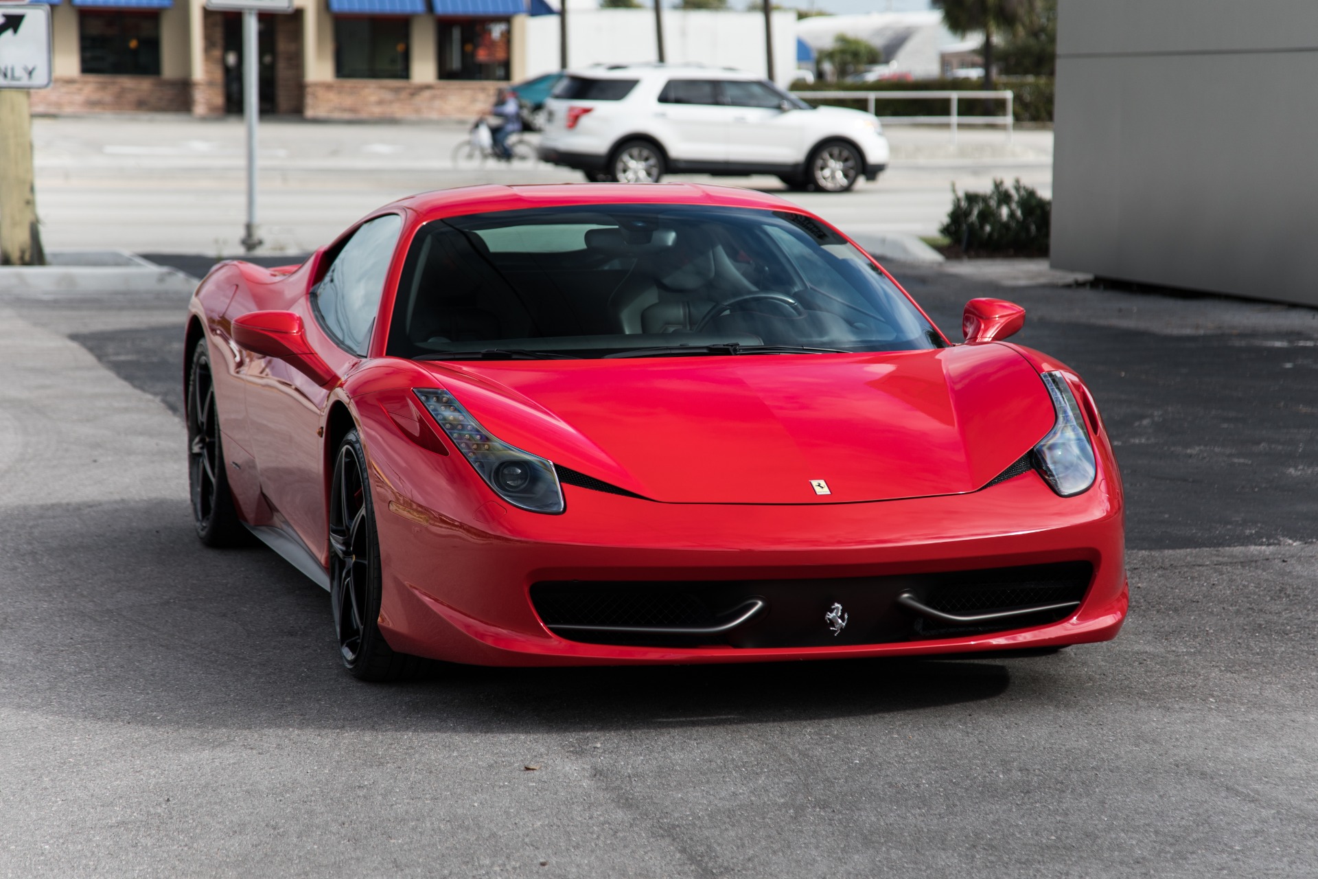Used-2010-Ferrari-458-Italia