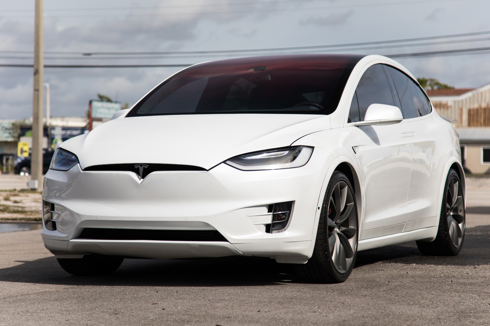 Used-2016-Tesla-Model-X-P90D