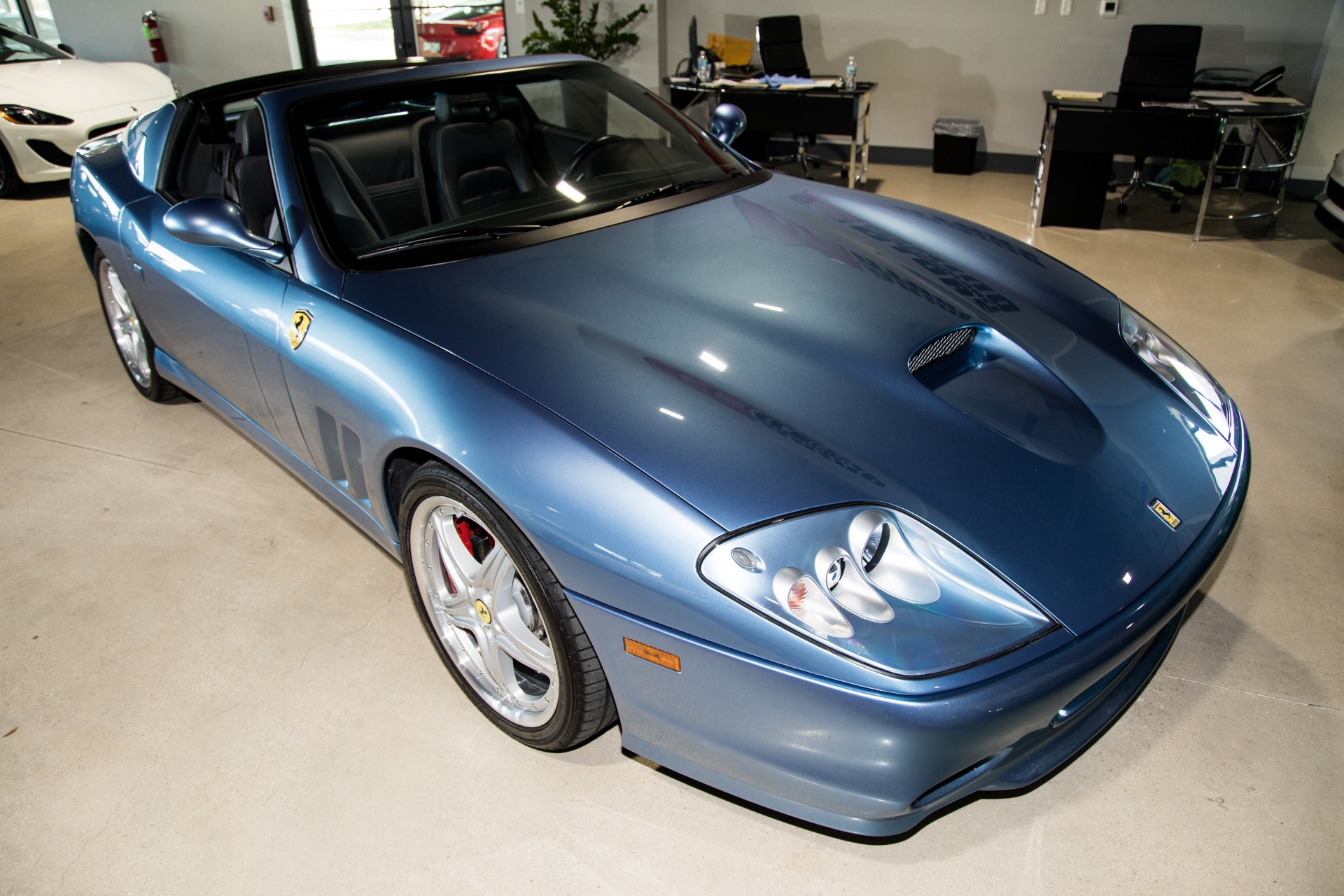 Used-2005-Ferrari-Superamerica