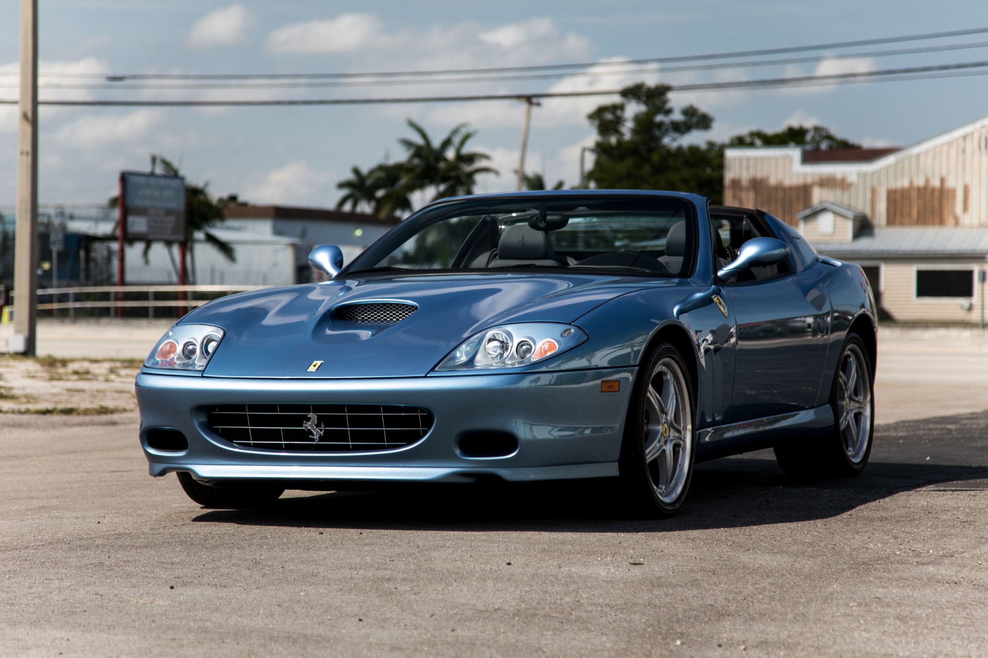Used-2005-Ferrari-Superamerica