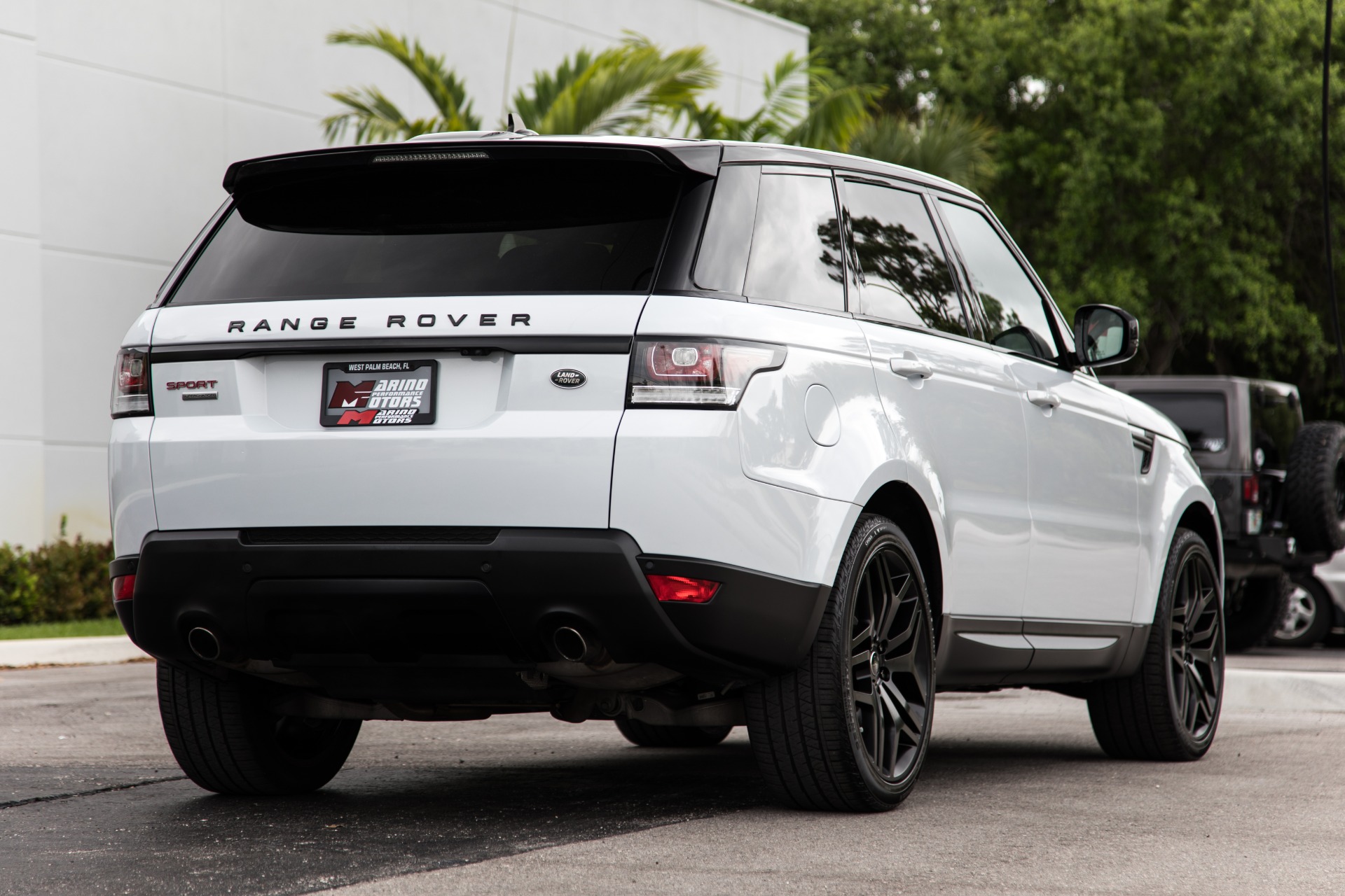 Used 2016 Land Rover Range Rover Sport Supercharged