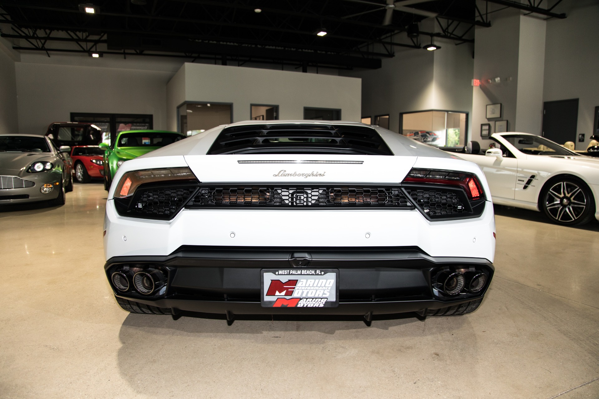 Used-2018-Lamborghini-Huracan-LP-580-2