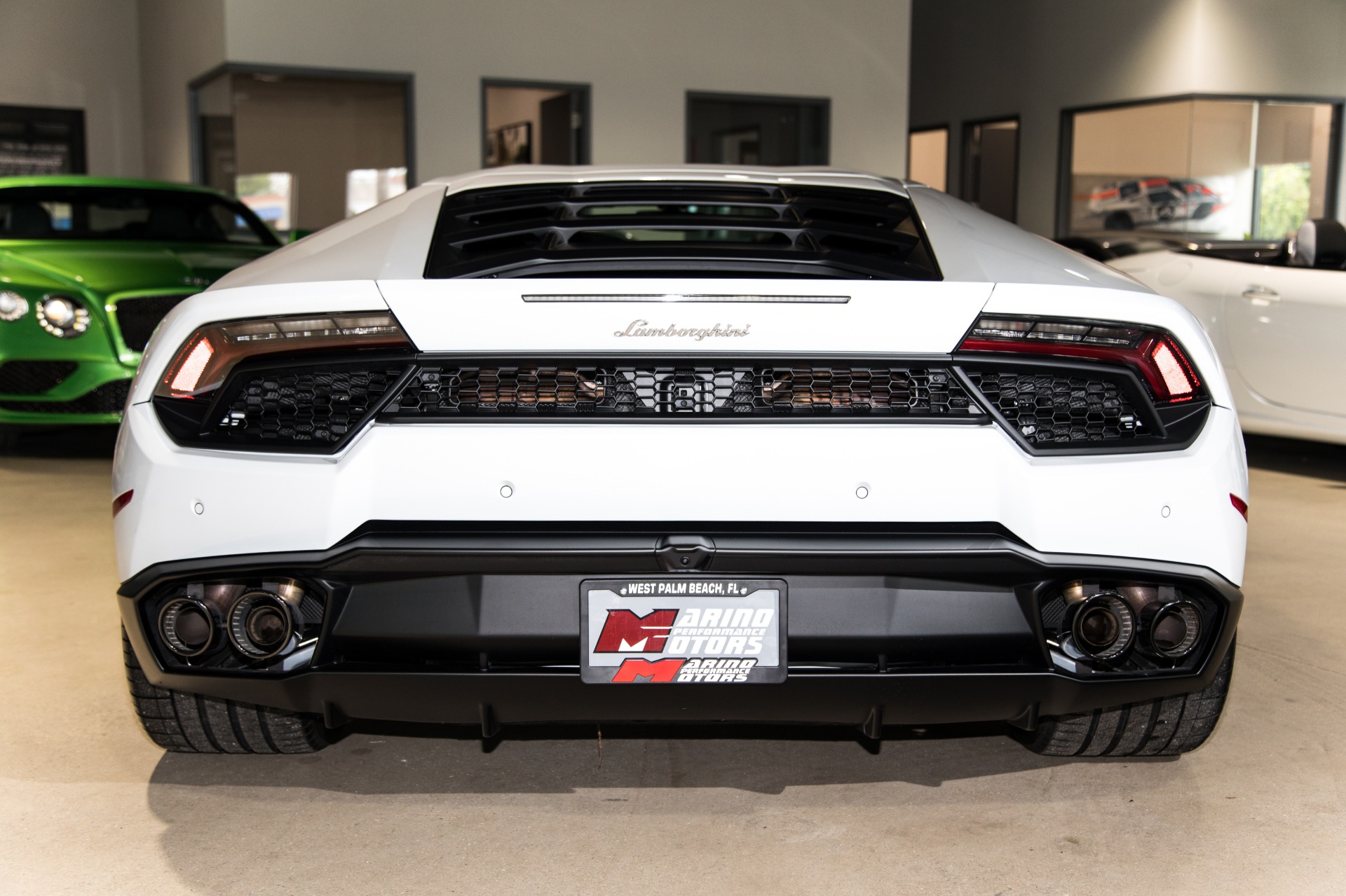 Used-2018-Lamborghini-Huracan-LP-580-2