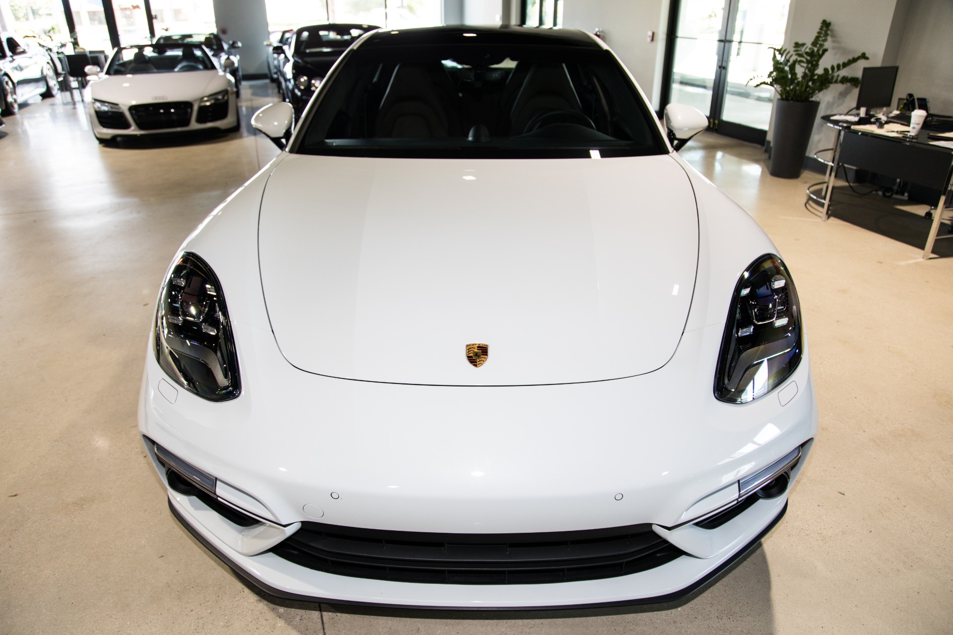 Used-2017-Porsche-Panamera-Turbo