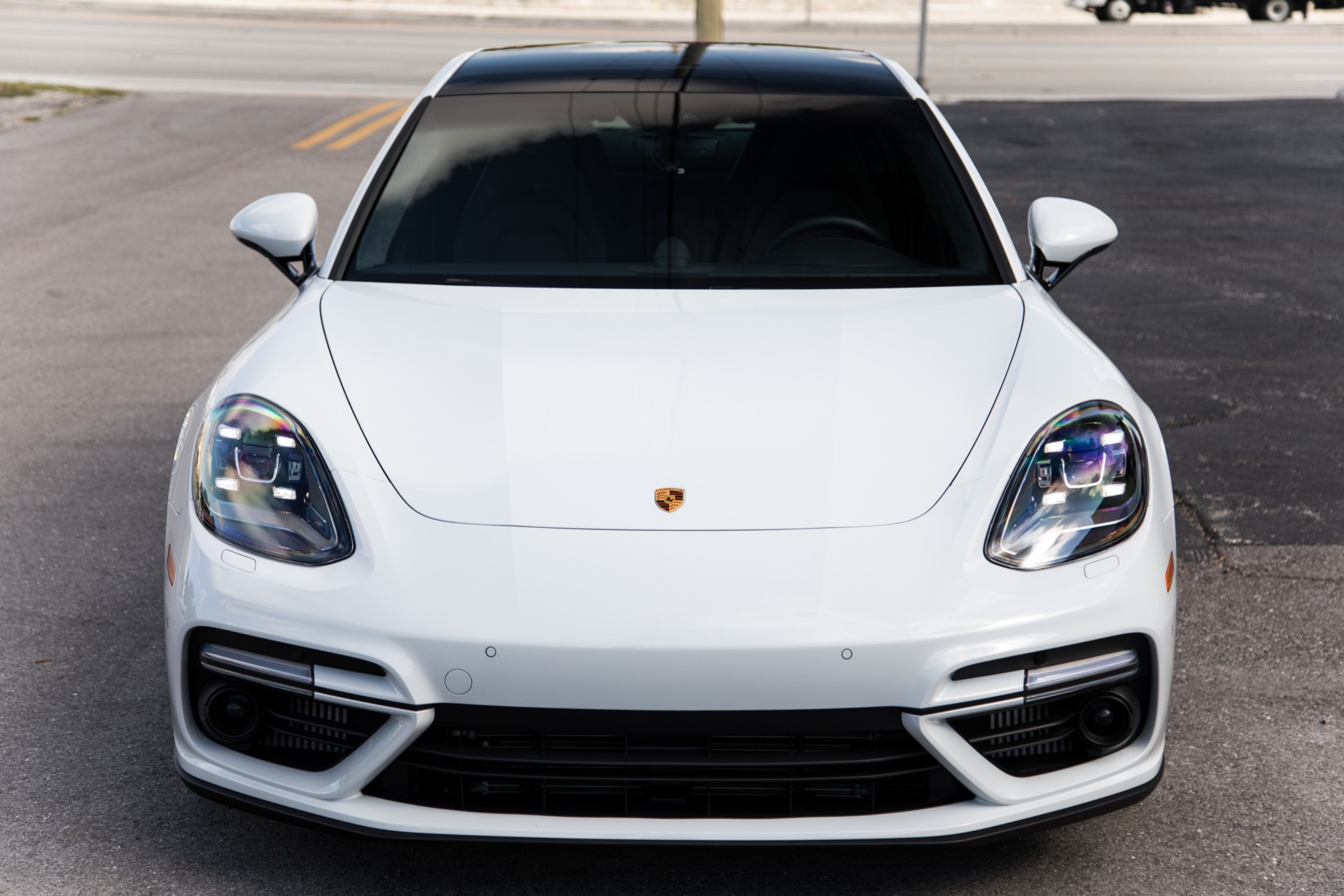 Used-2017-Porsche-Panamera-Turbo