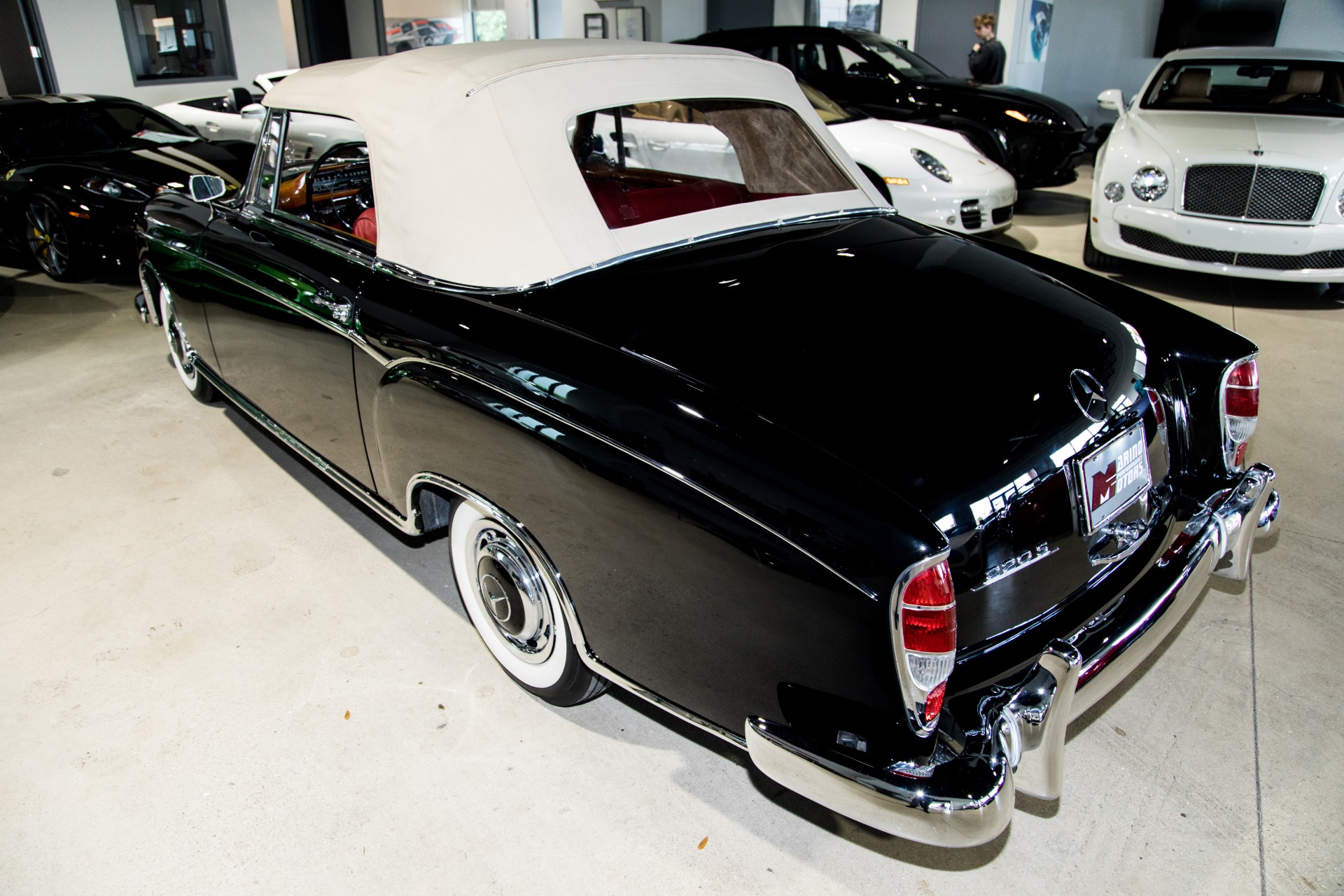Used-1959-Mercedes-Benz-220s