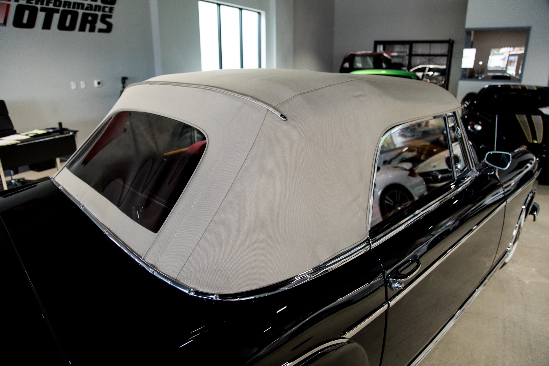 Used-1959-Mercedes-Benz-220s