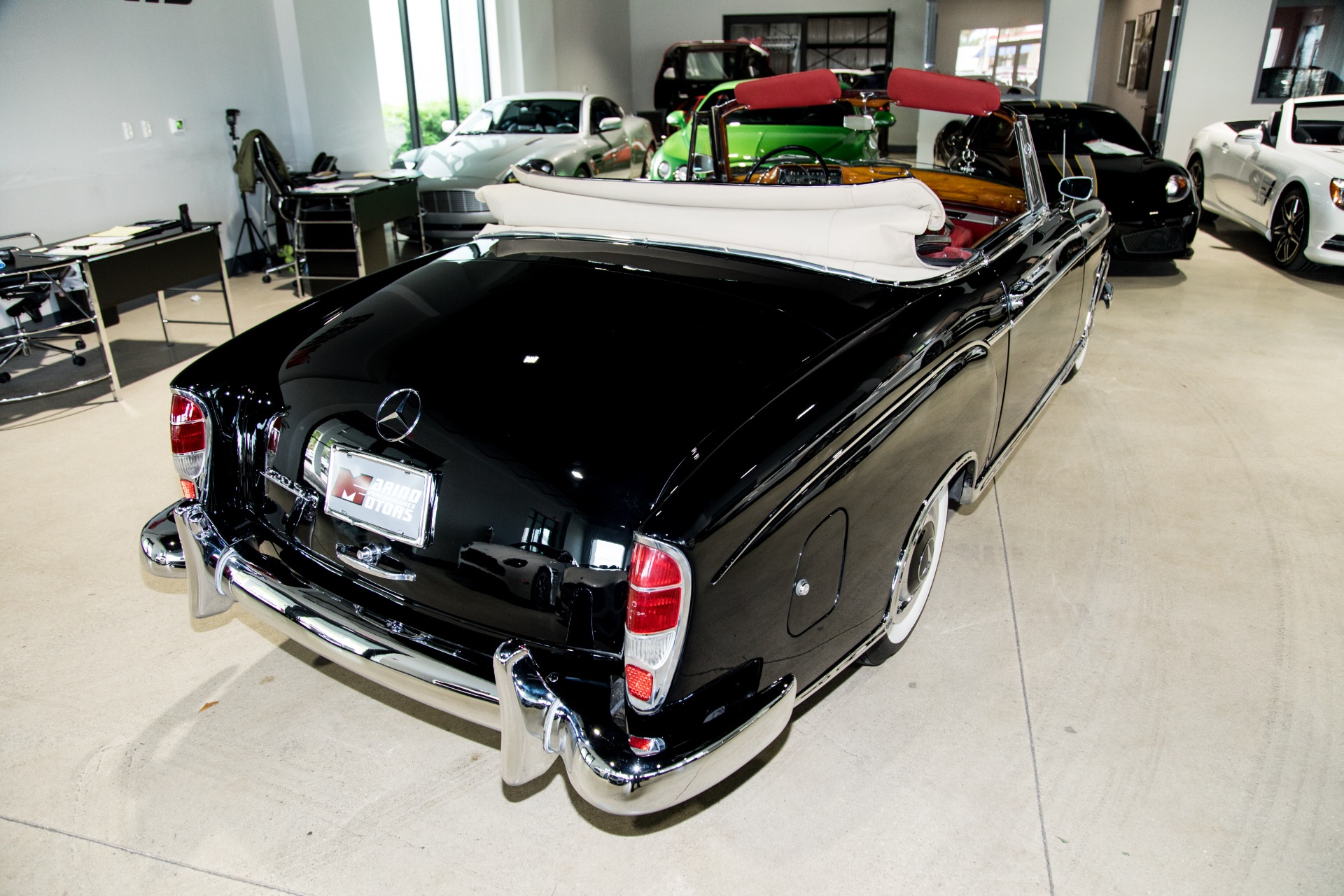 Used-1959-Mercedes-Benz-220s
