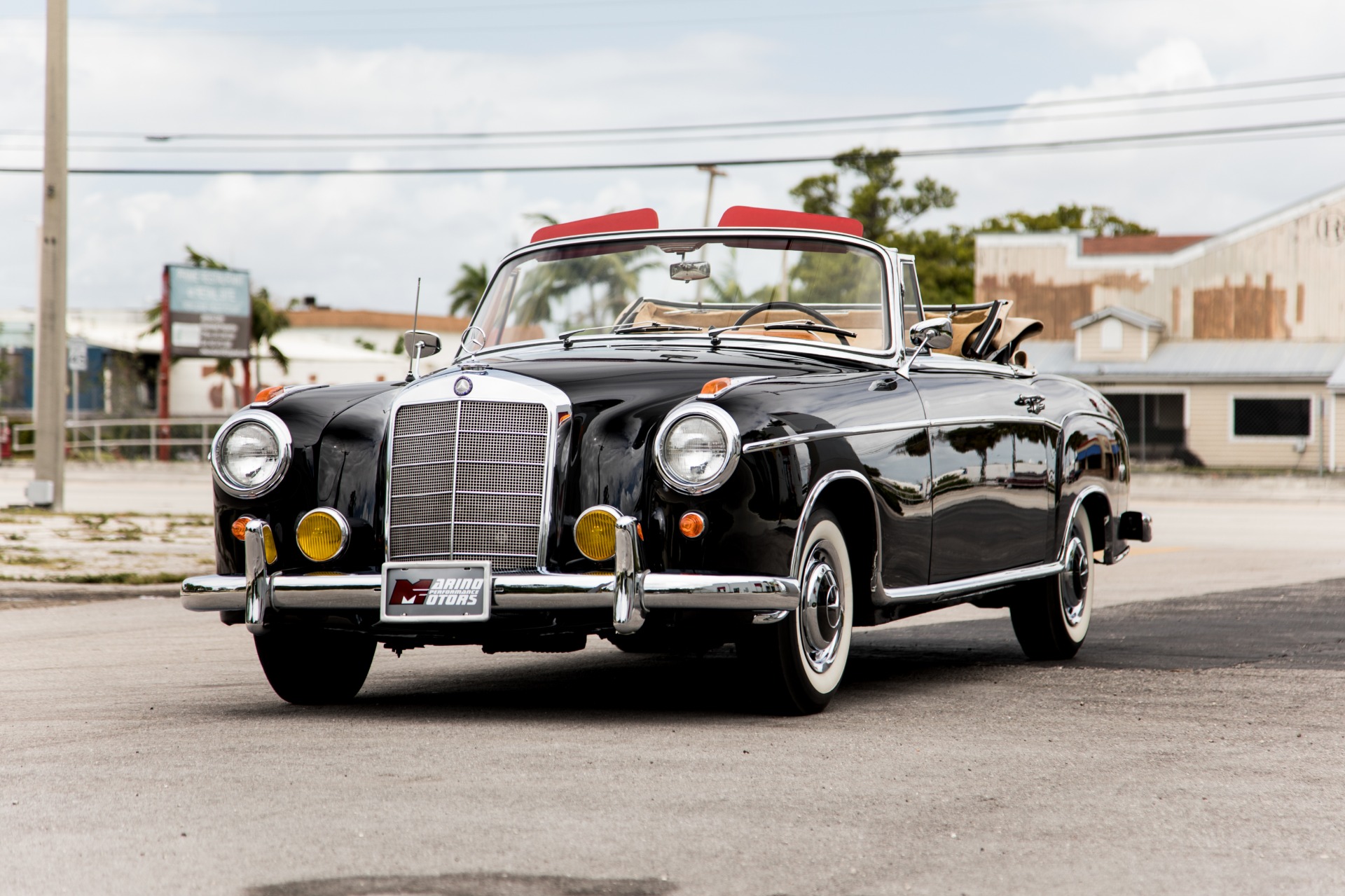 Used-1959-Mercedes-Benz-220s