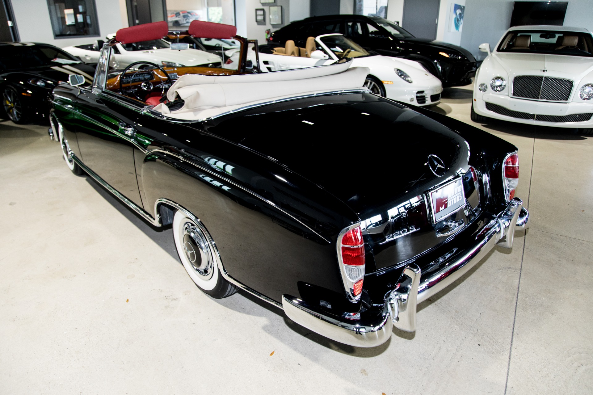 Used-1959-Mercedes-Benz-220s