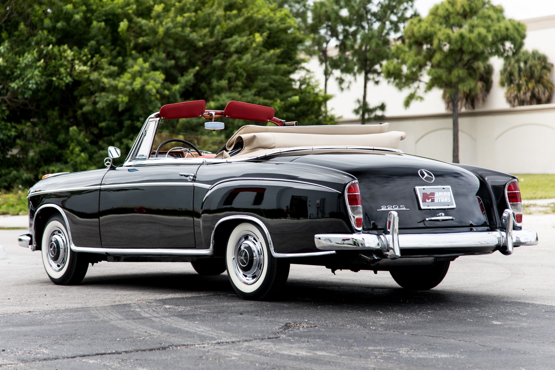 Used-1959-Mercedes-Benz-220s