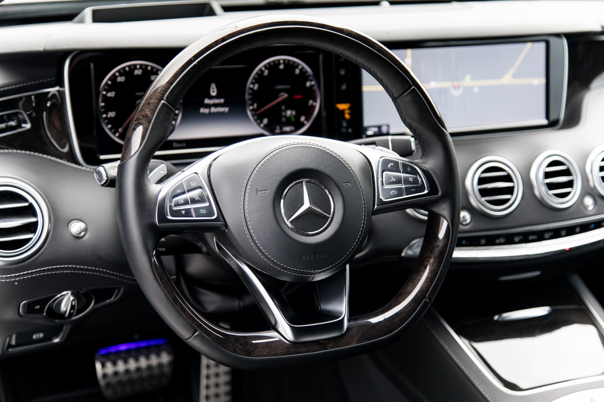 Used-2015-Mercedes-Benz-S-Class-S-550-4MATIC