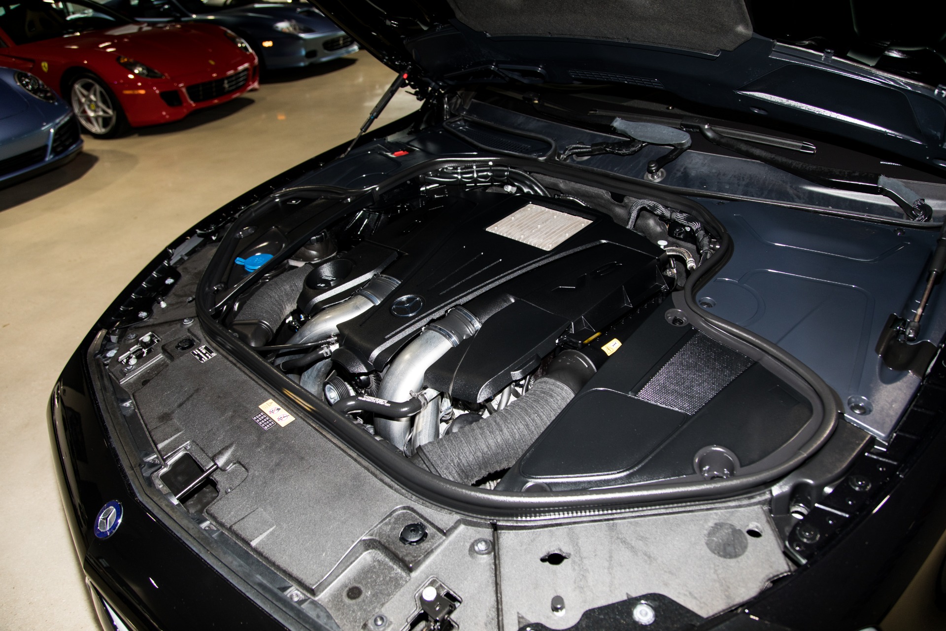 Used-2015-Mercedes-Benz-S-Class-S-550-4MATIC
