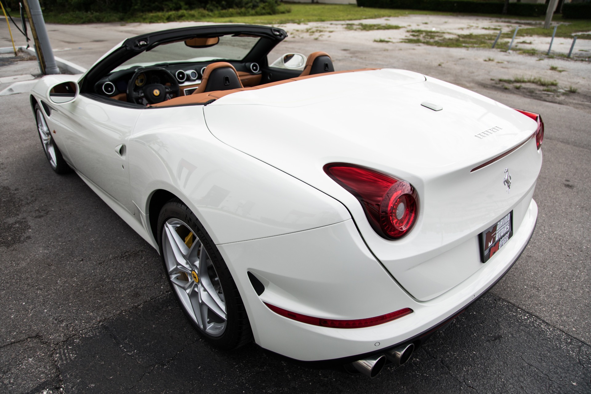 Used-2016-Ferrari-California-T
