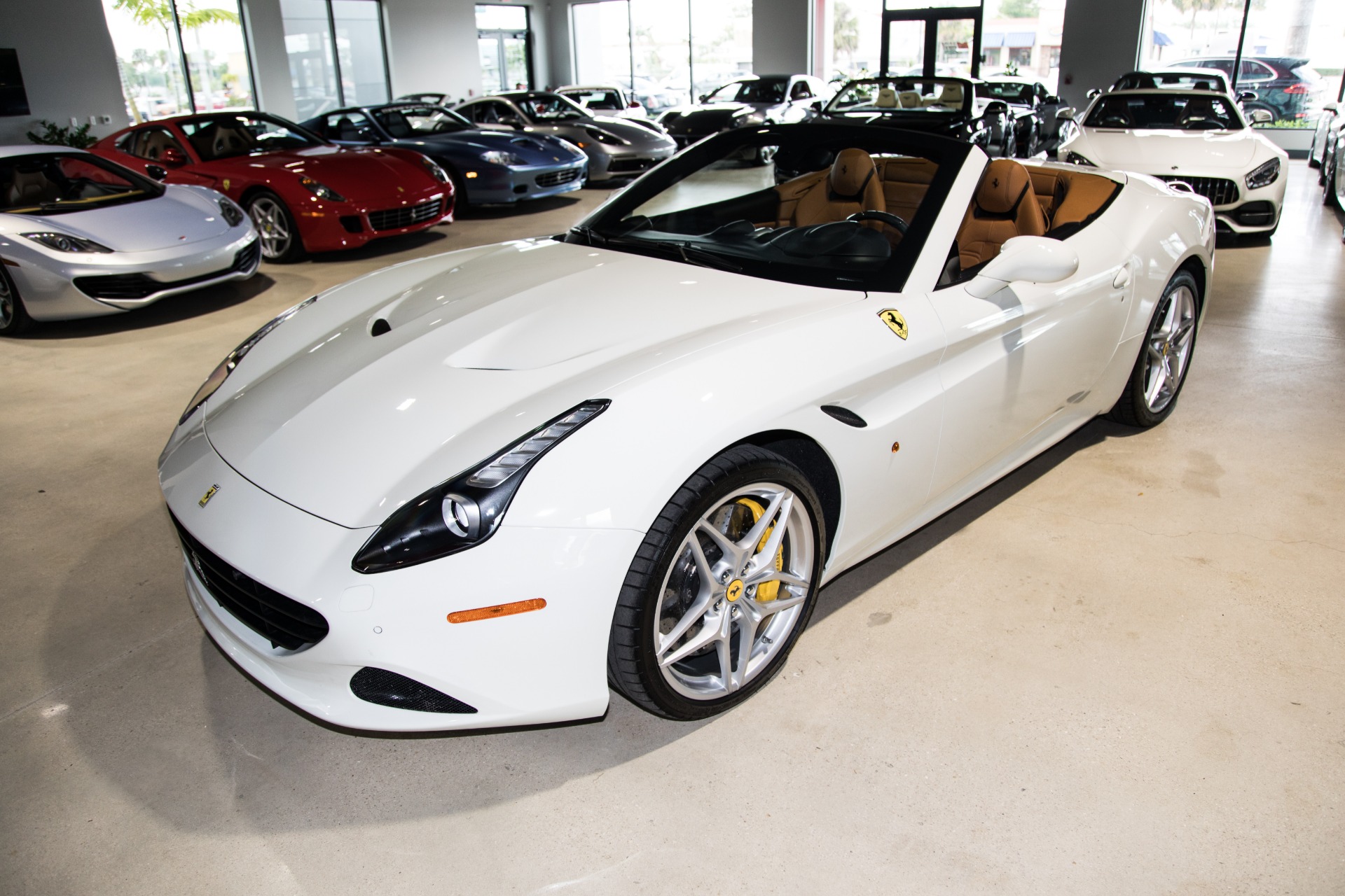 Used-2016-Ferrari-California-T
