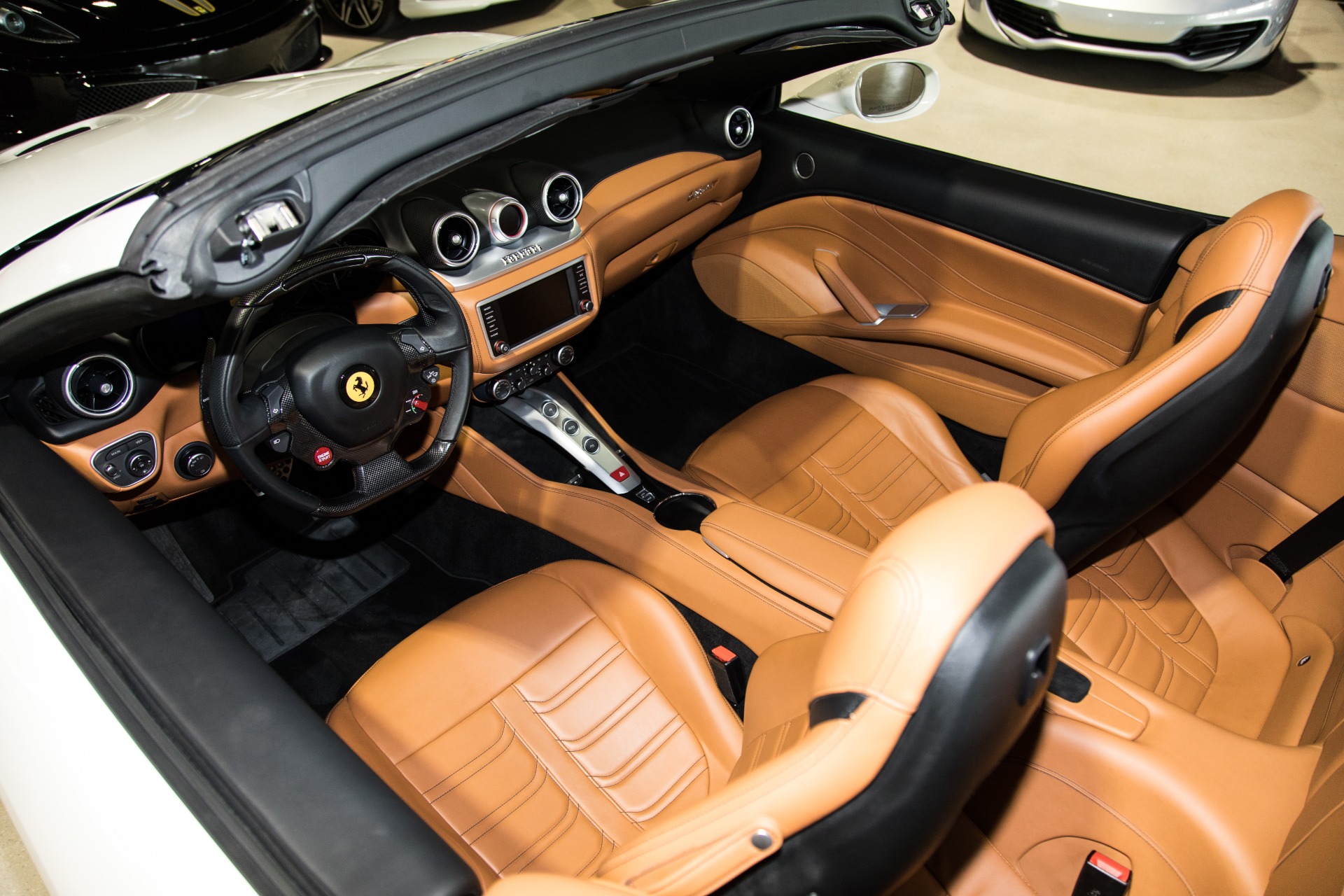 Used-2016-Ferrari-California-T
