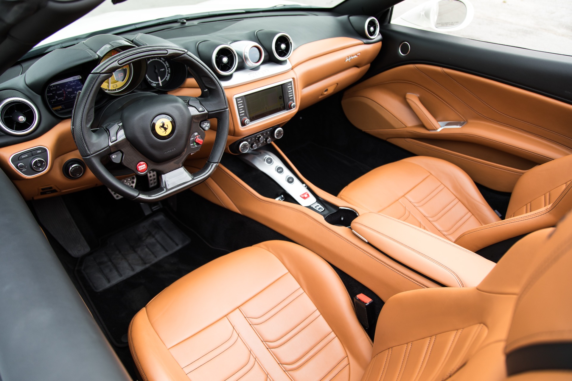 Used-2016-Ferrari-California-T