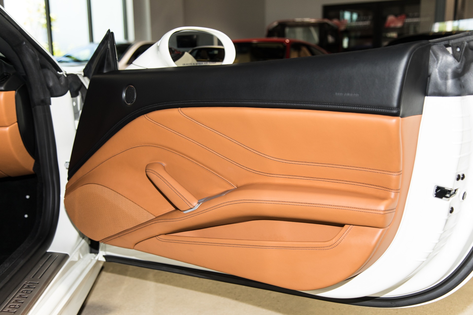 Used-2016-Ferrari-California-T