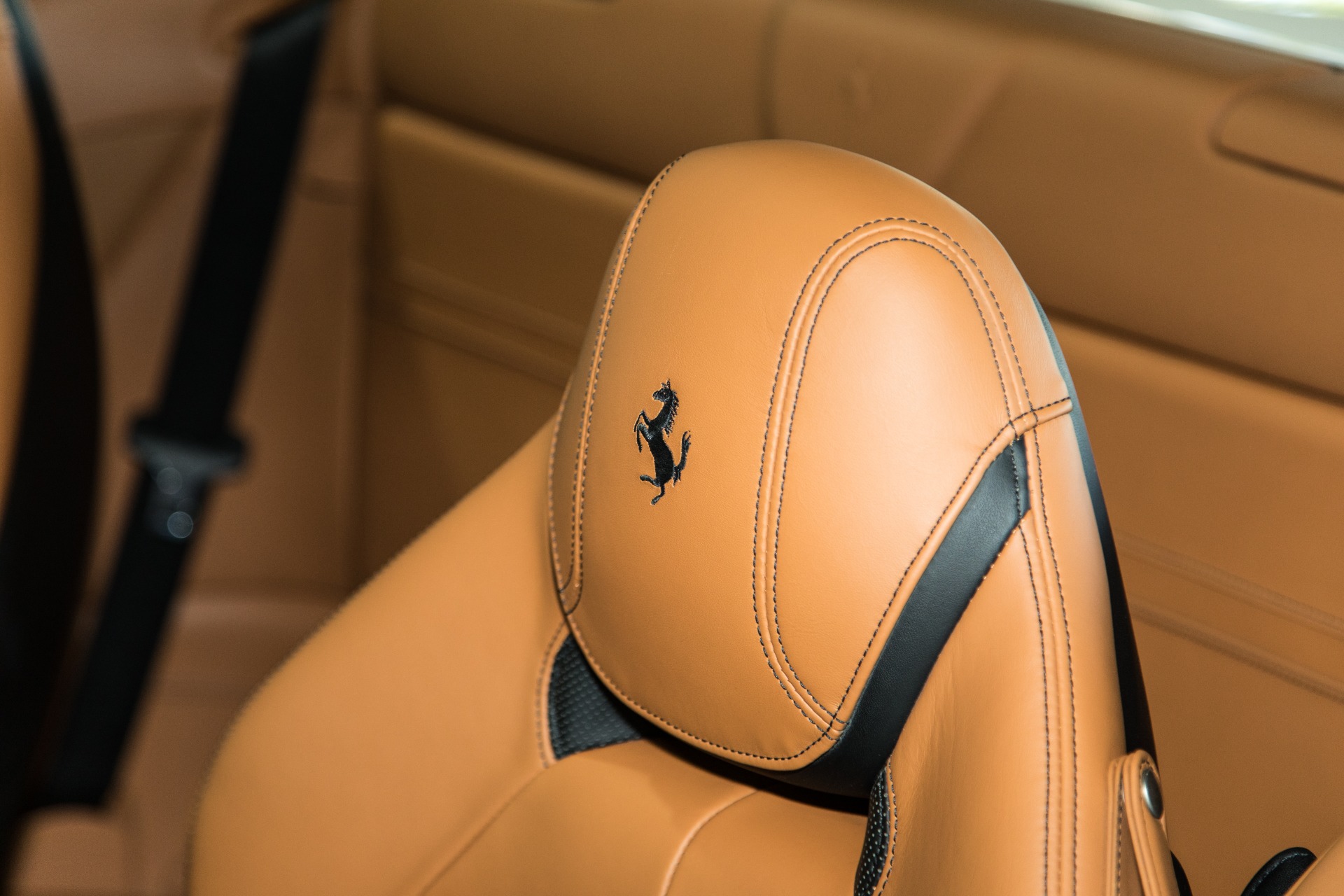 Used-2016-Ferrari-California-T