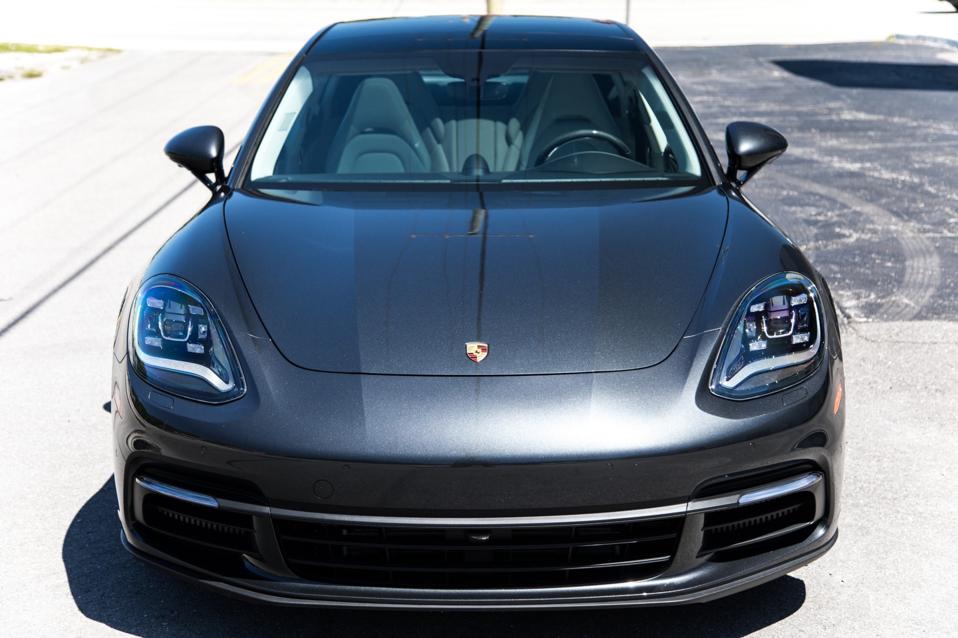 Used-2018-Porsche-Panamera-4S