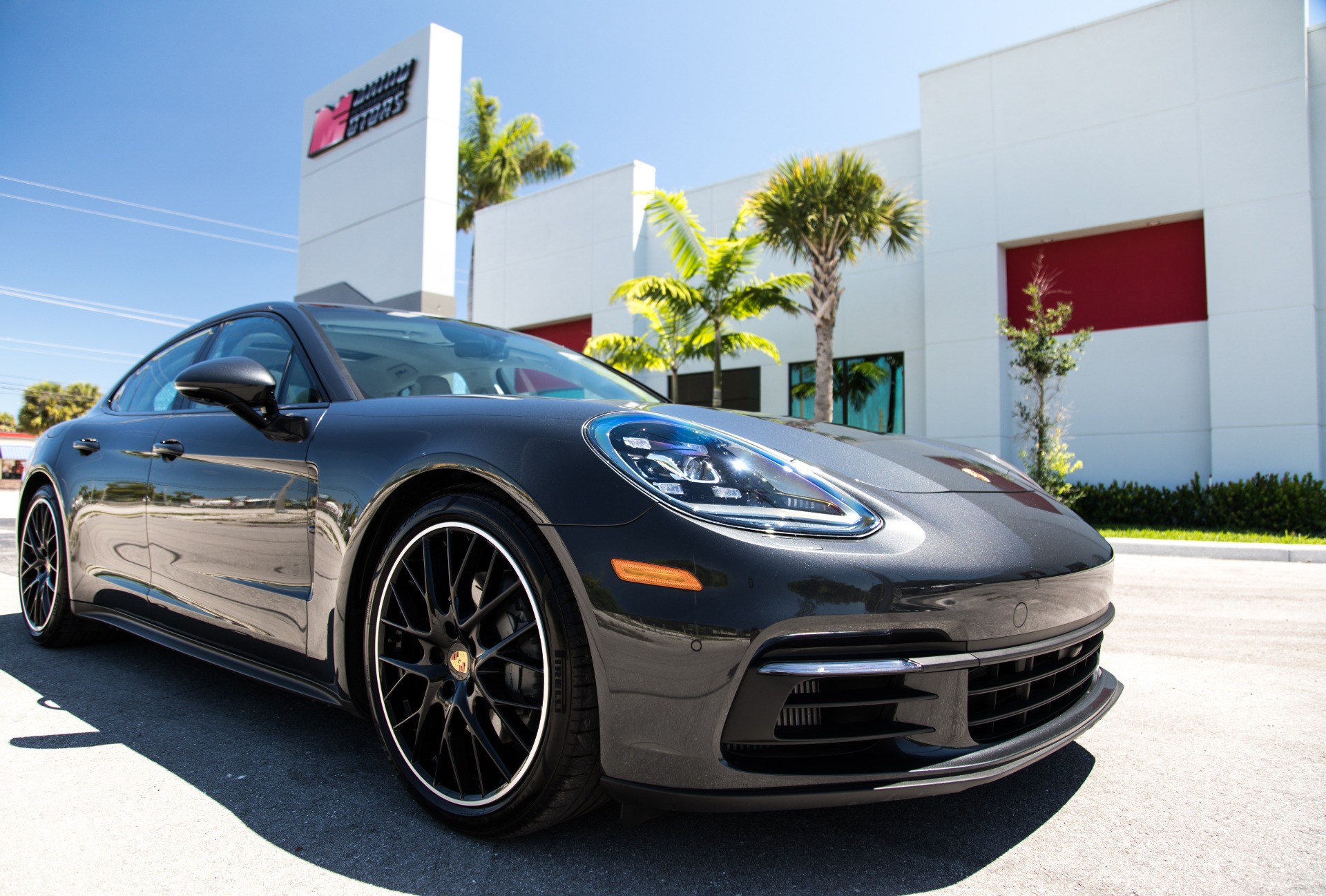 Used-2018-Porsche-Panamera-4S