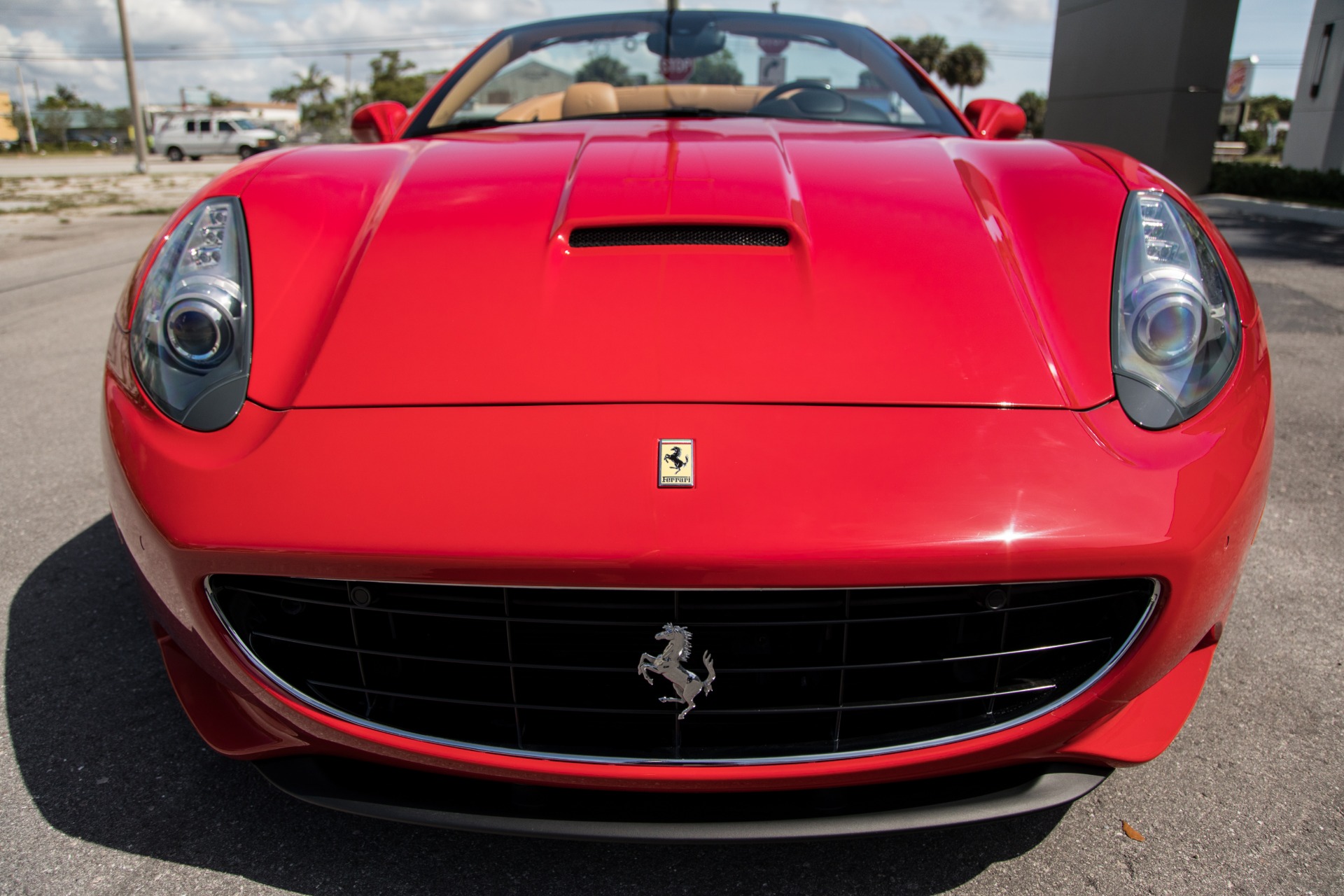 Used-2010-Ferrari-California