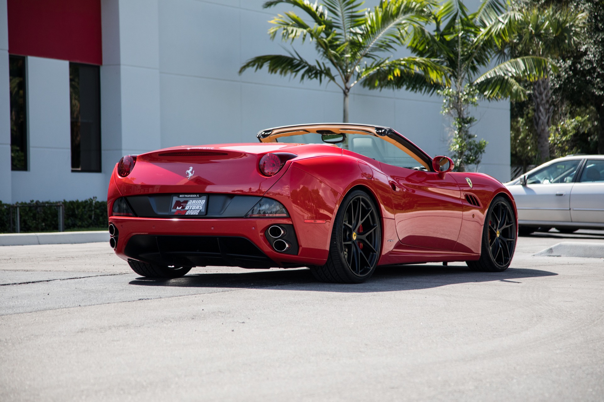Used-2010-Ferrari-California